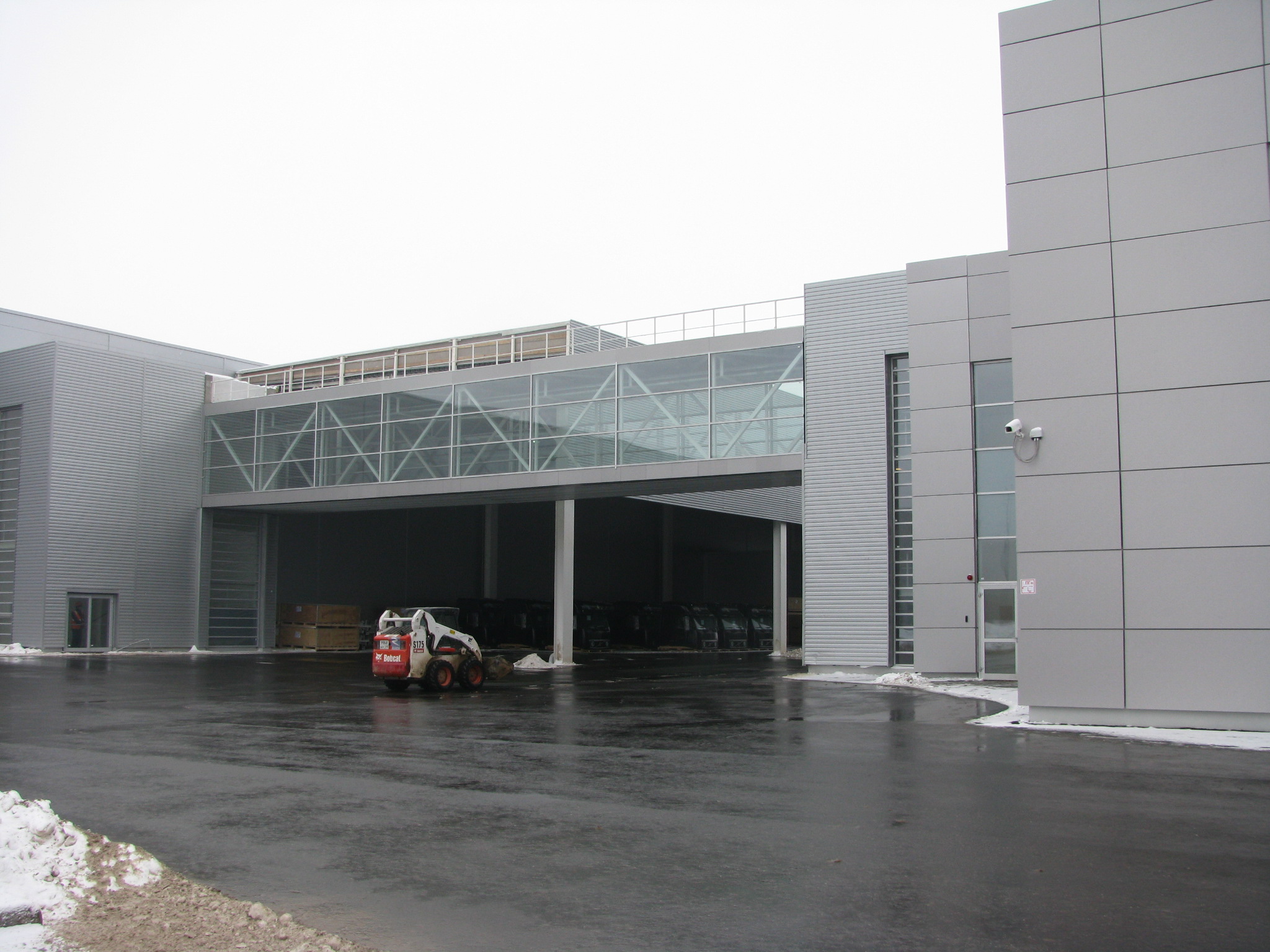 俄罗斯 Volvo·Renault 卡车工厂办公大楼设计-15