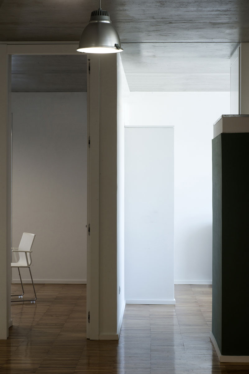 意大利南部工业遗址中的创意办公室-18