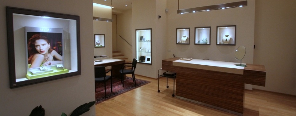 2011 年 Bernardi 珠宝店室内设计案例-14