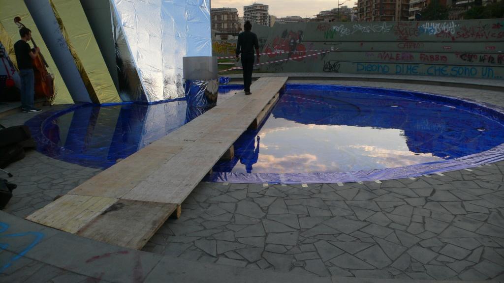 2013 年完成的“另一个视角”建筑展-17