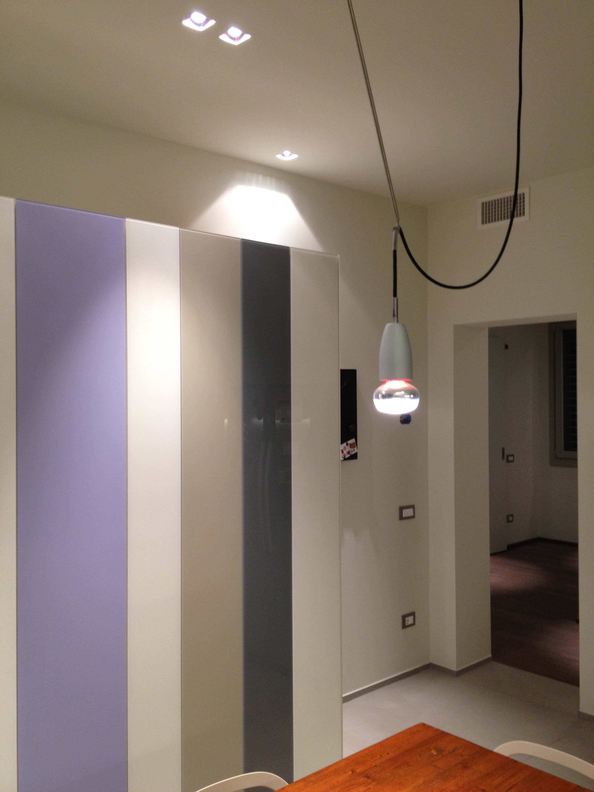 2011 年意大利双层别墅室内设计翻新-1