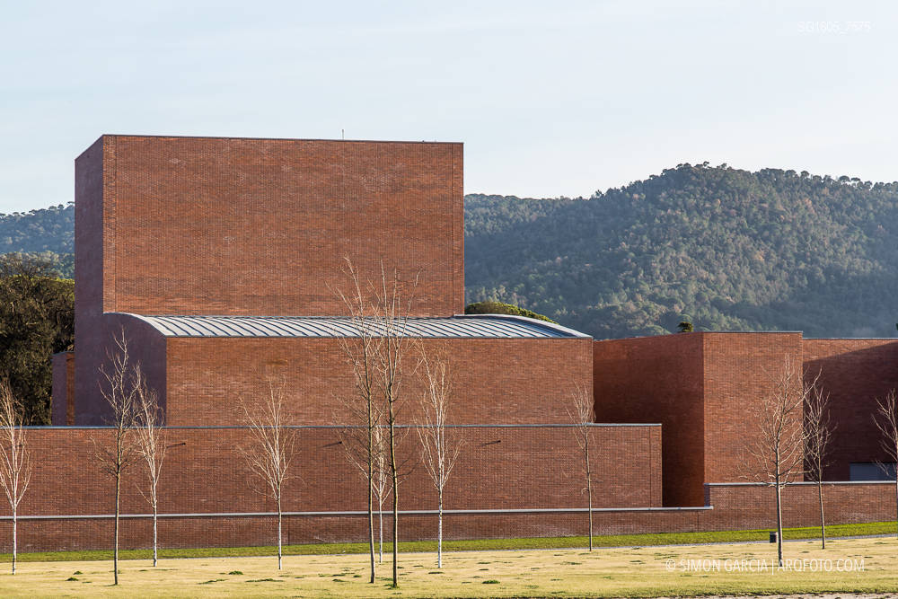 阿尔瓦罗·西扎的 Llinars 音乐厅-15