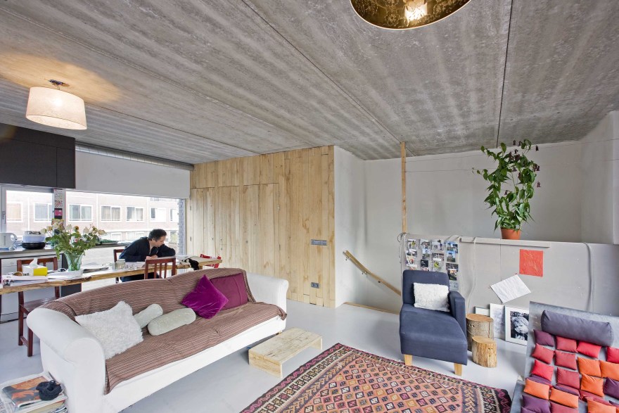 绿意盎然的家 | 垂直花园的室内设计-20