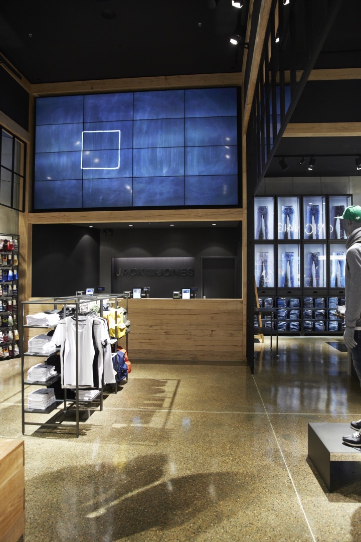 杰克·琼斯零售店设计-15