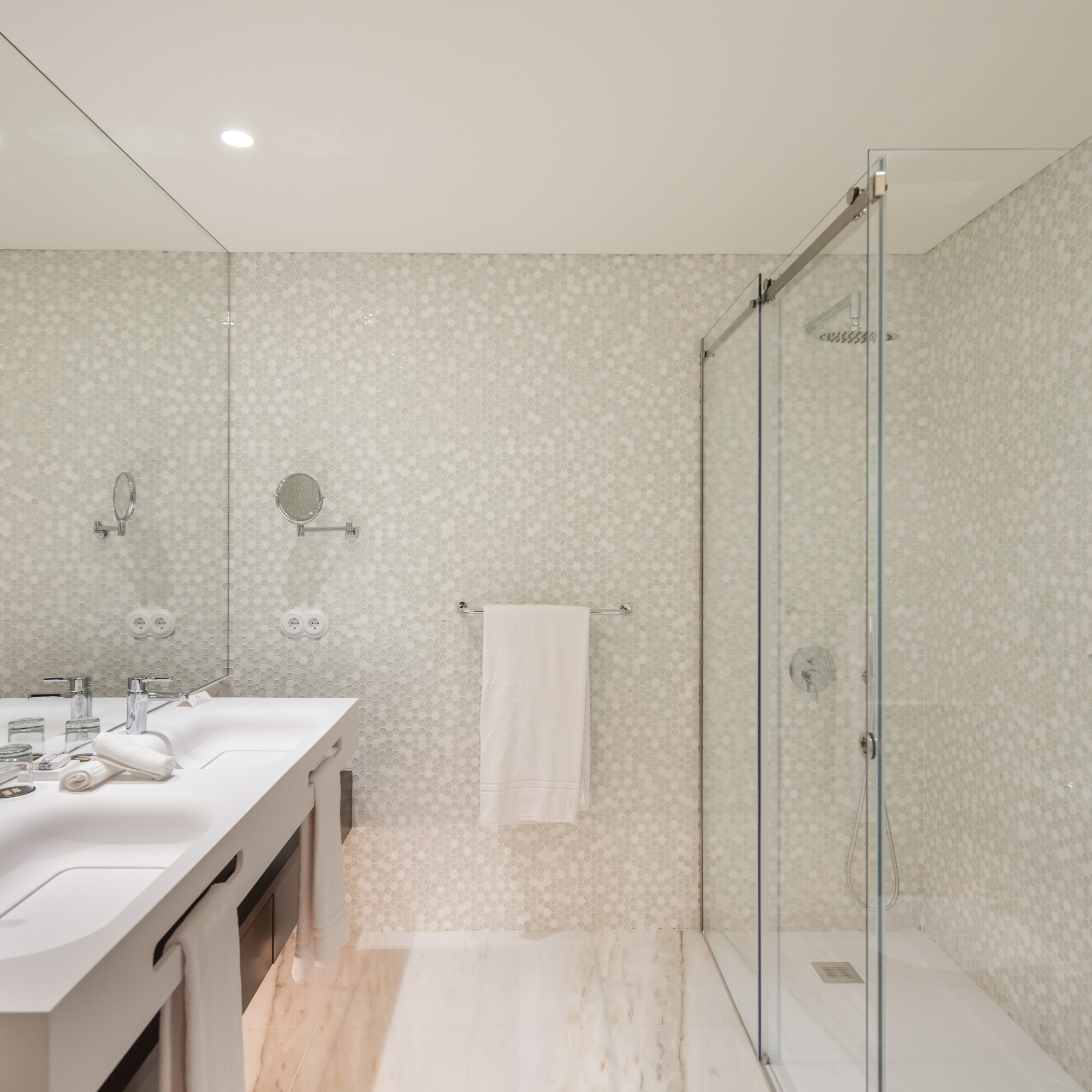 葡萄牙波尔图历史建筑“A Brasileira”酒店的修复与新生-101