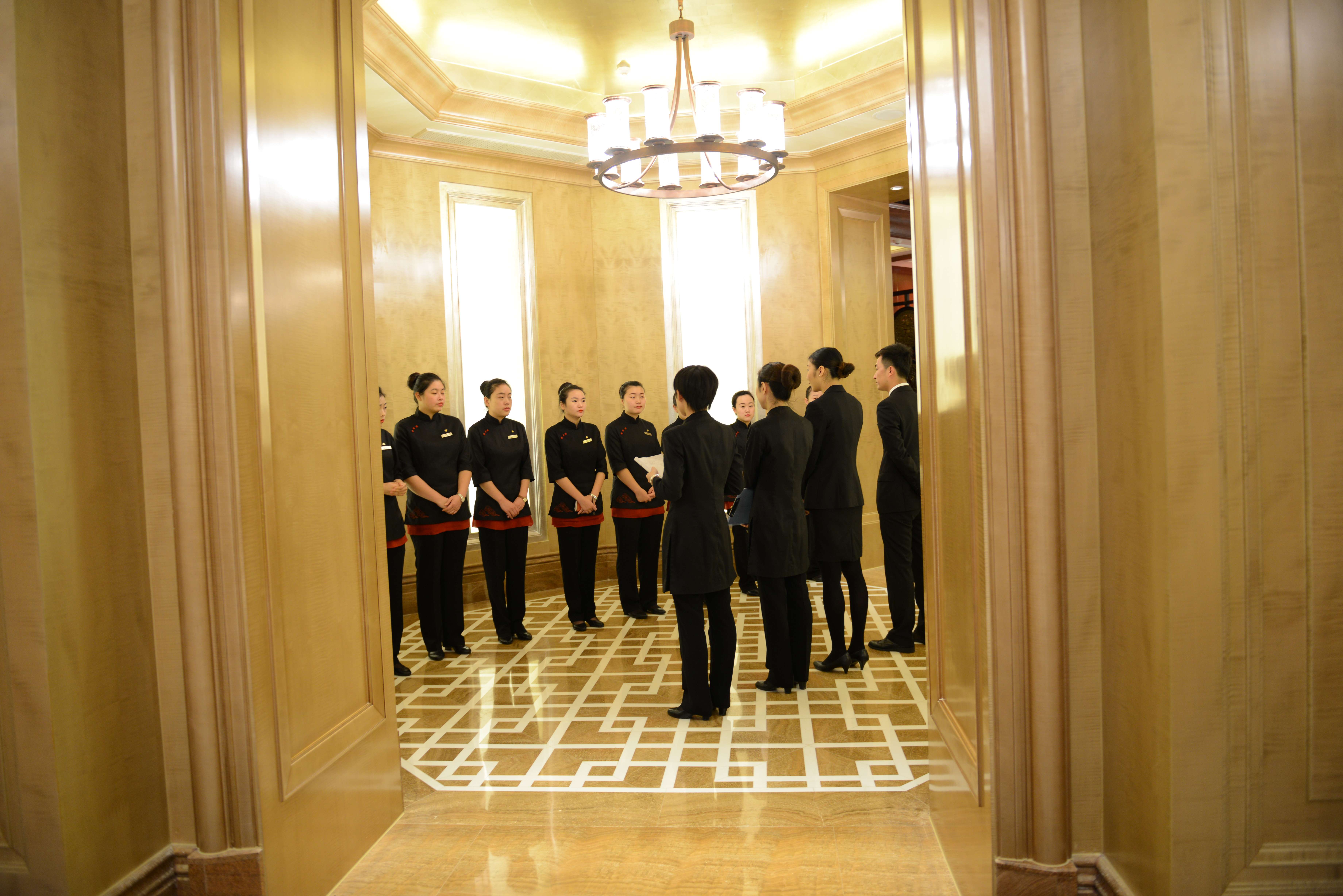 大连城堡酒店餐厅区域照片-2-0