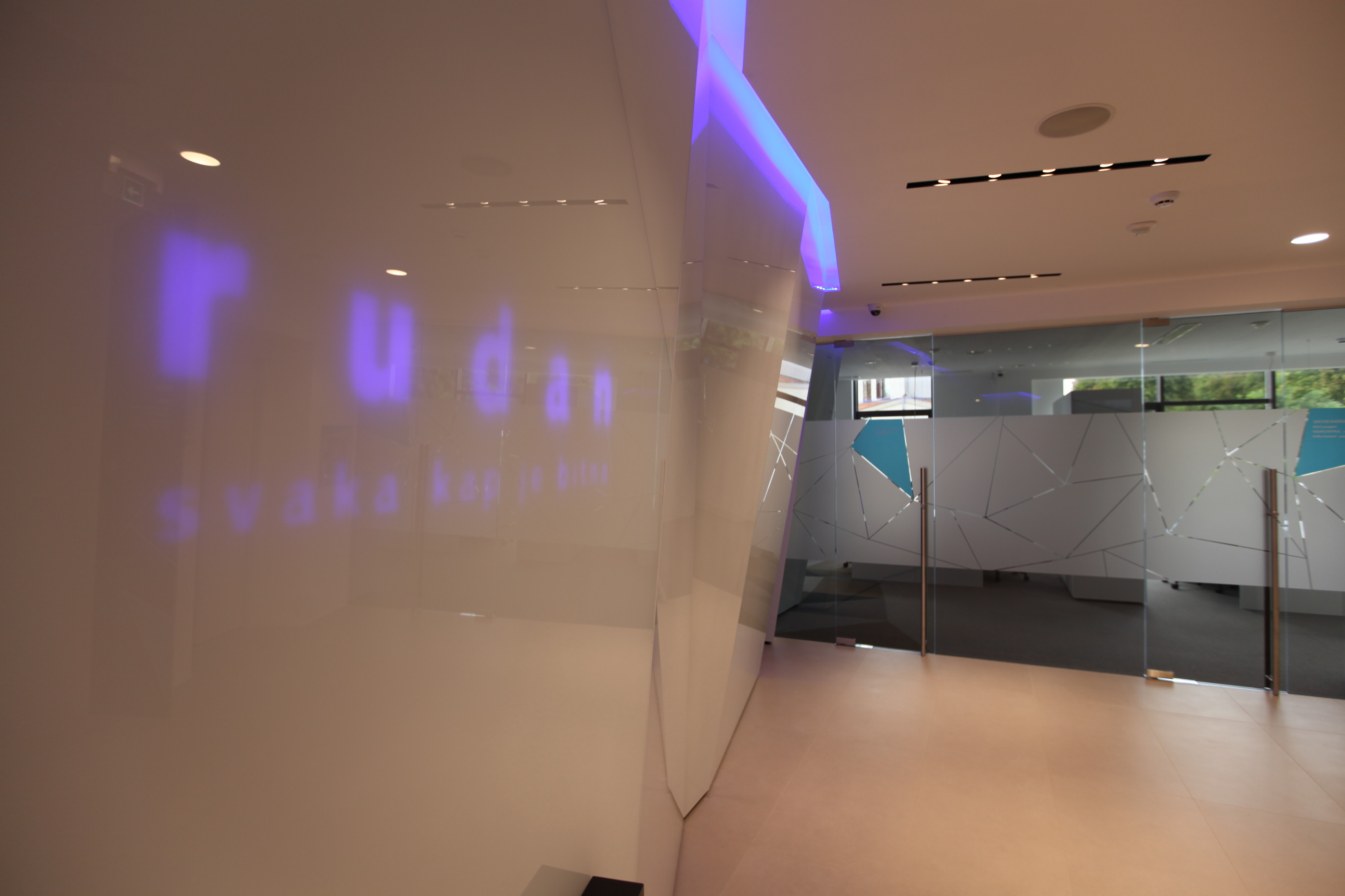 克罗地亚水控公司总部-0