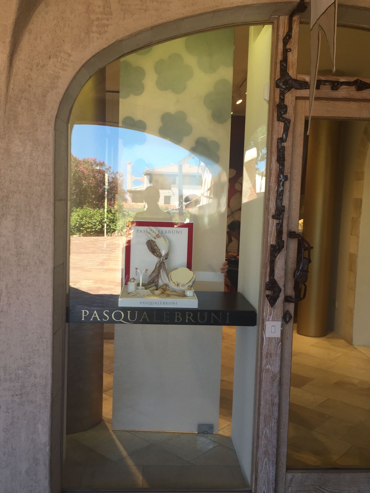 帕斯夸莱·布鲁尼波尔图切尔沃临时专卖店-15