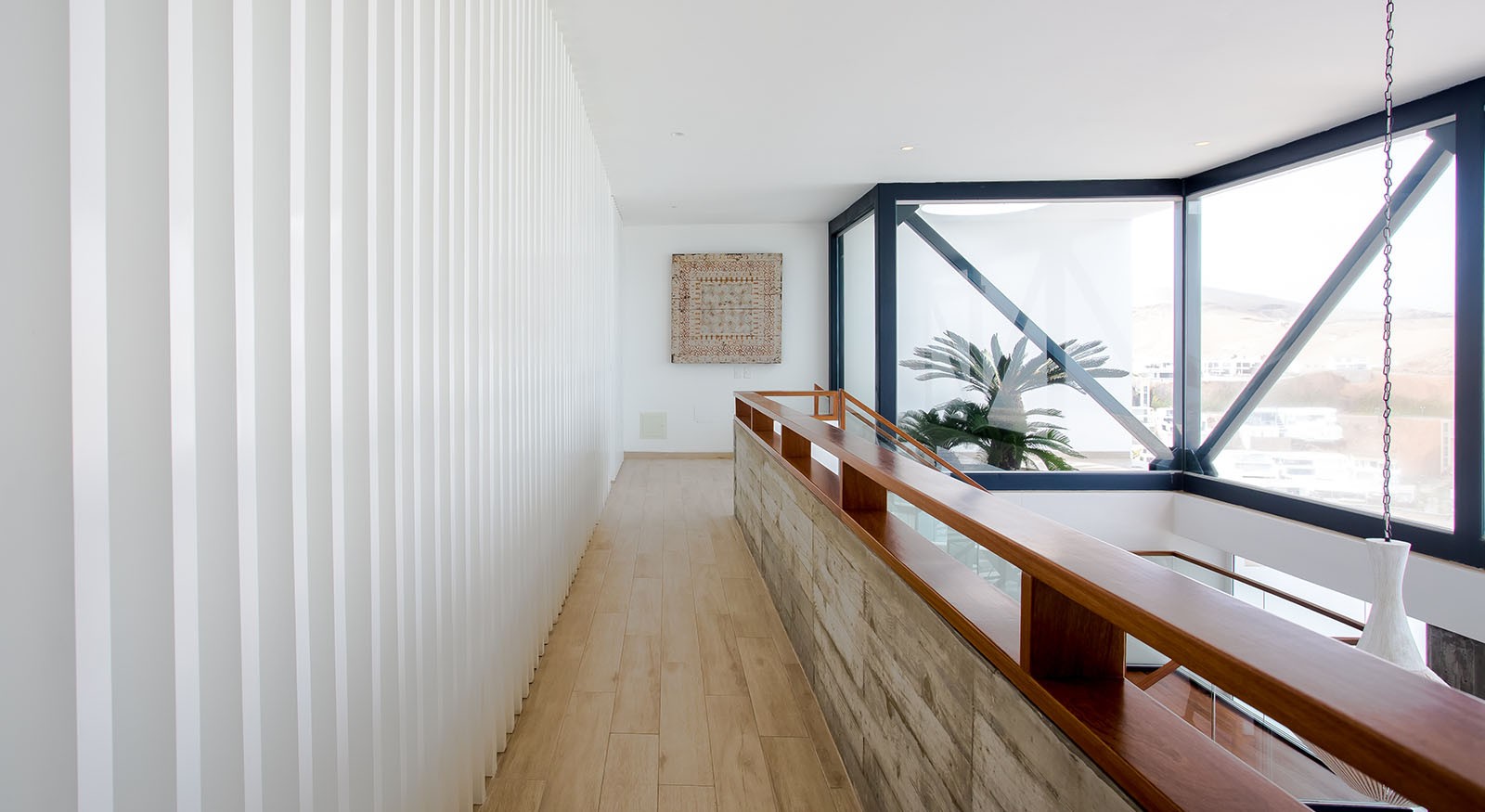 悬崖边的海景别墅-5