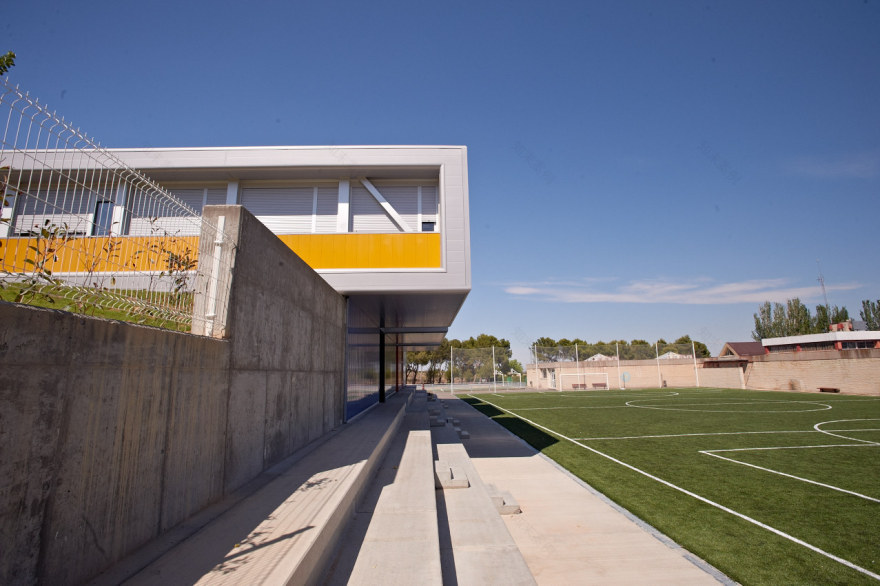 英国阿兰中学教学楼 · 创新型室内设计-3