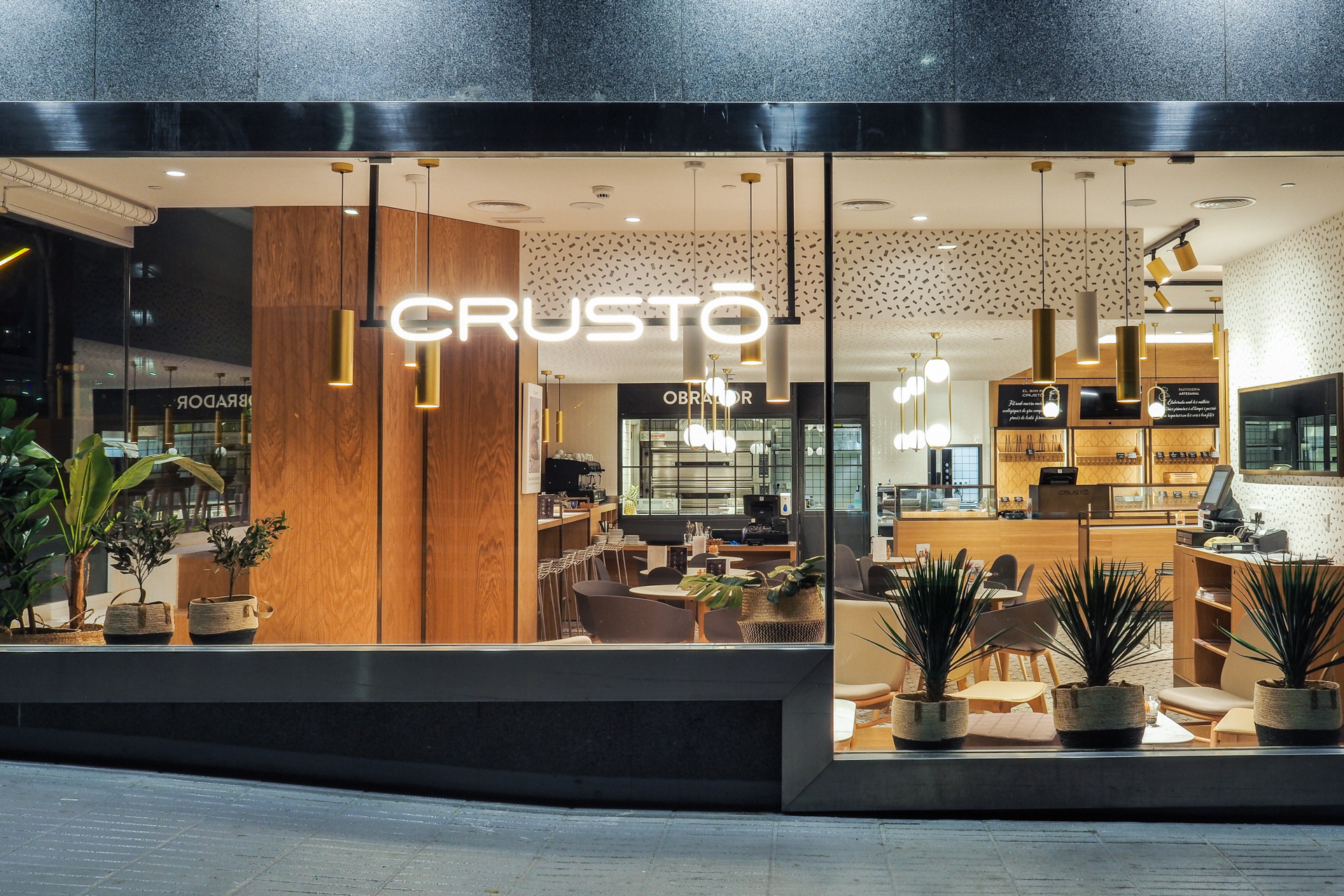 2019 年完成的木结构 CRUSTÓ BAKERY 室内设计-25