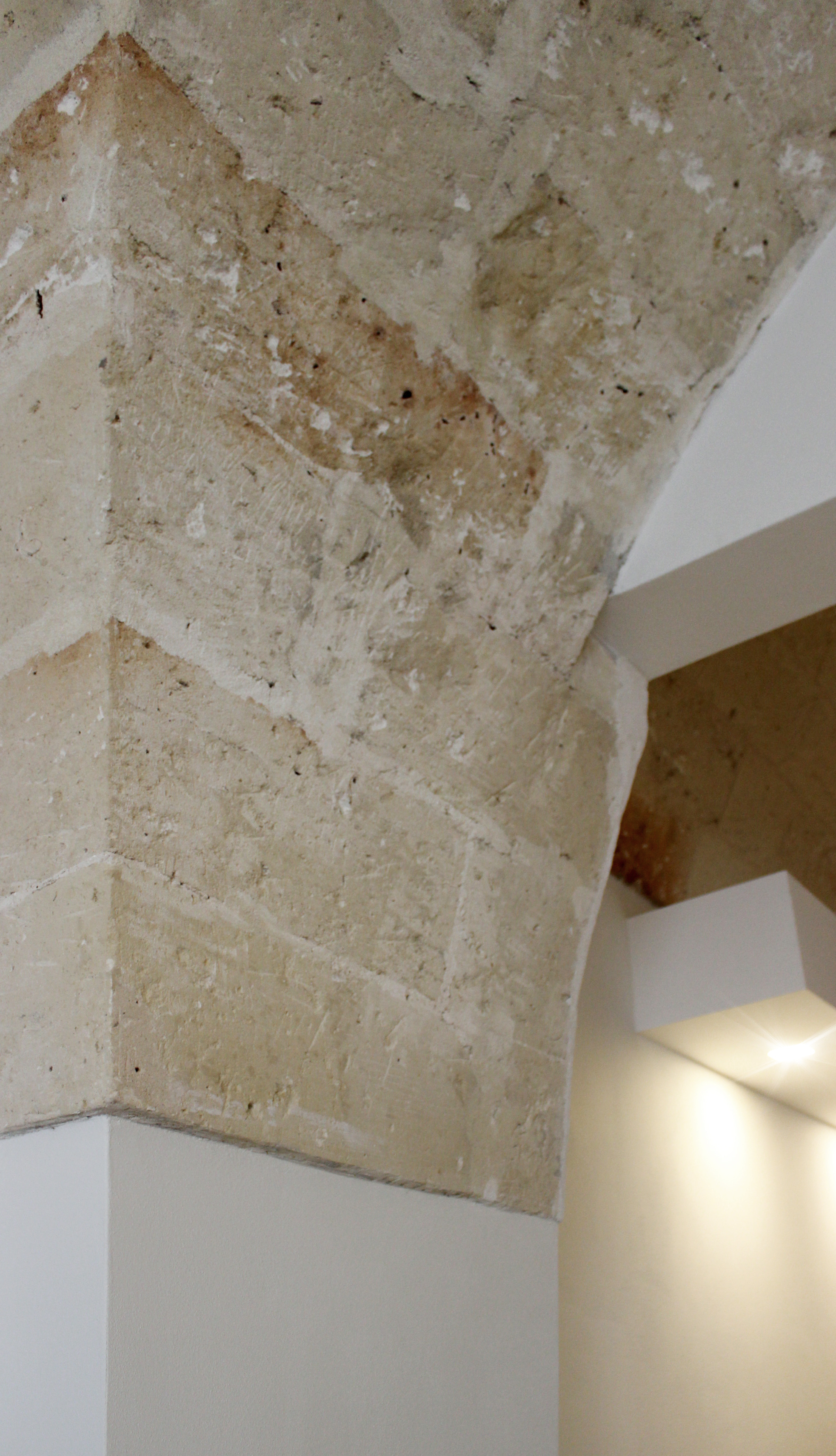 融合历史与现代的意大利老屋改造-19