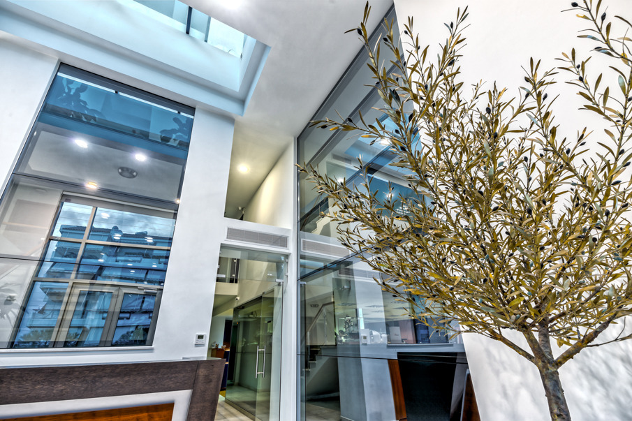 希腊雅典 CORAL SHIPPING 总部室内设计-12