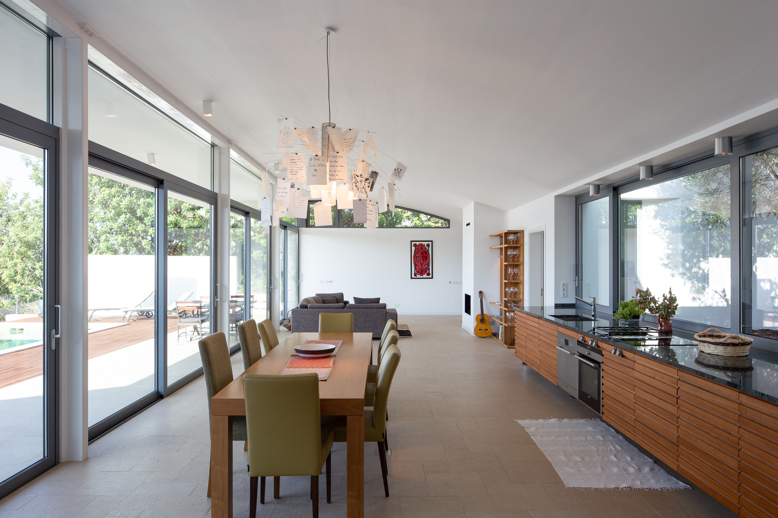 葡萄牙“第三世界开发者”的绿色环保地下别墅-11