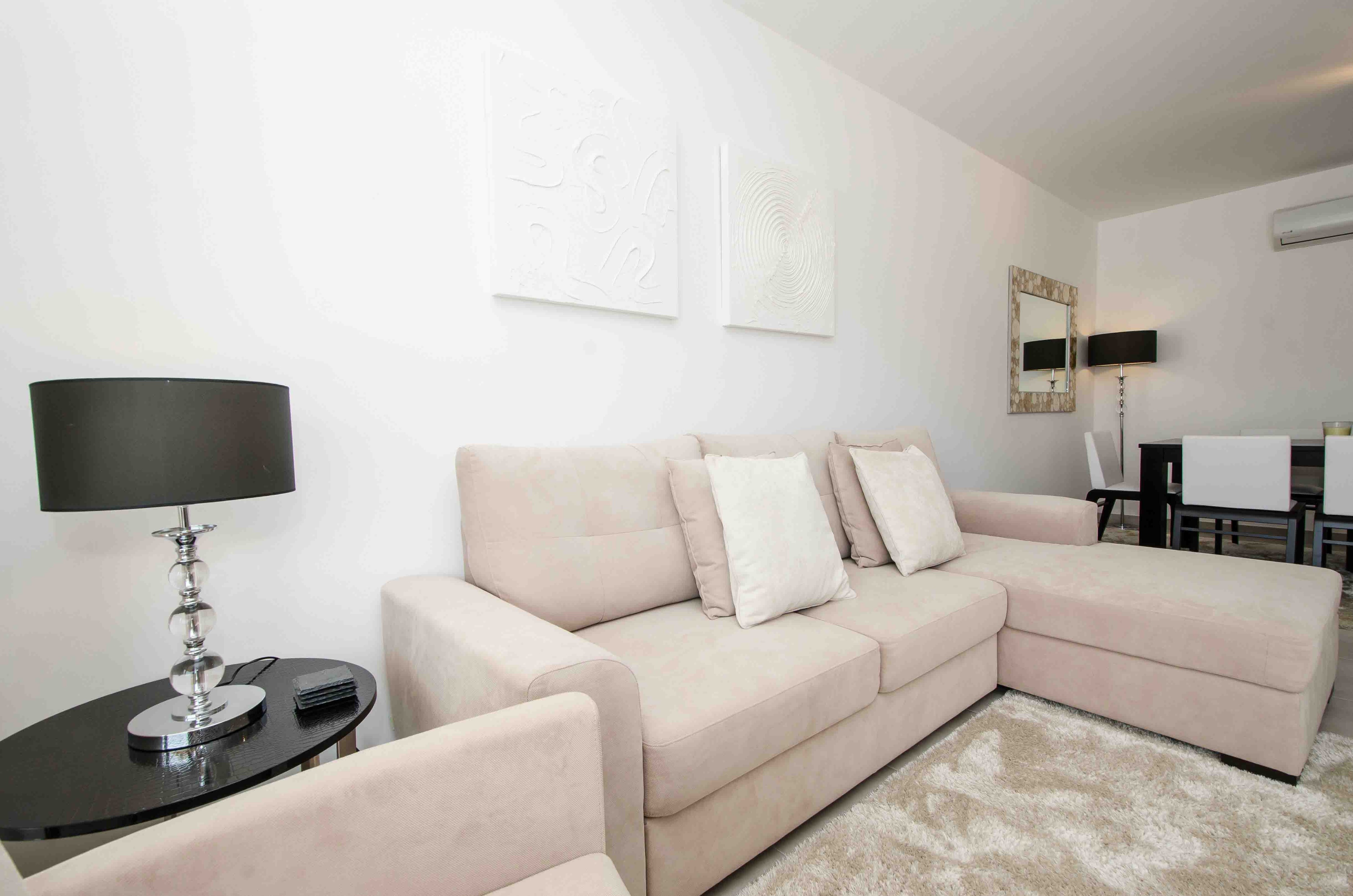 阿尔布费拉简约品味公寓设计-6