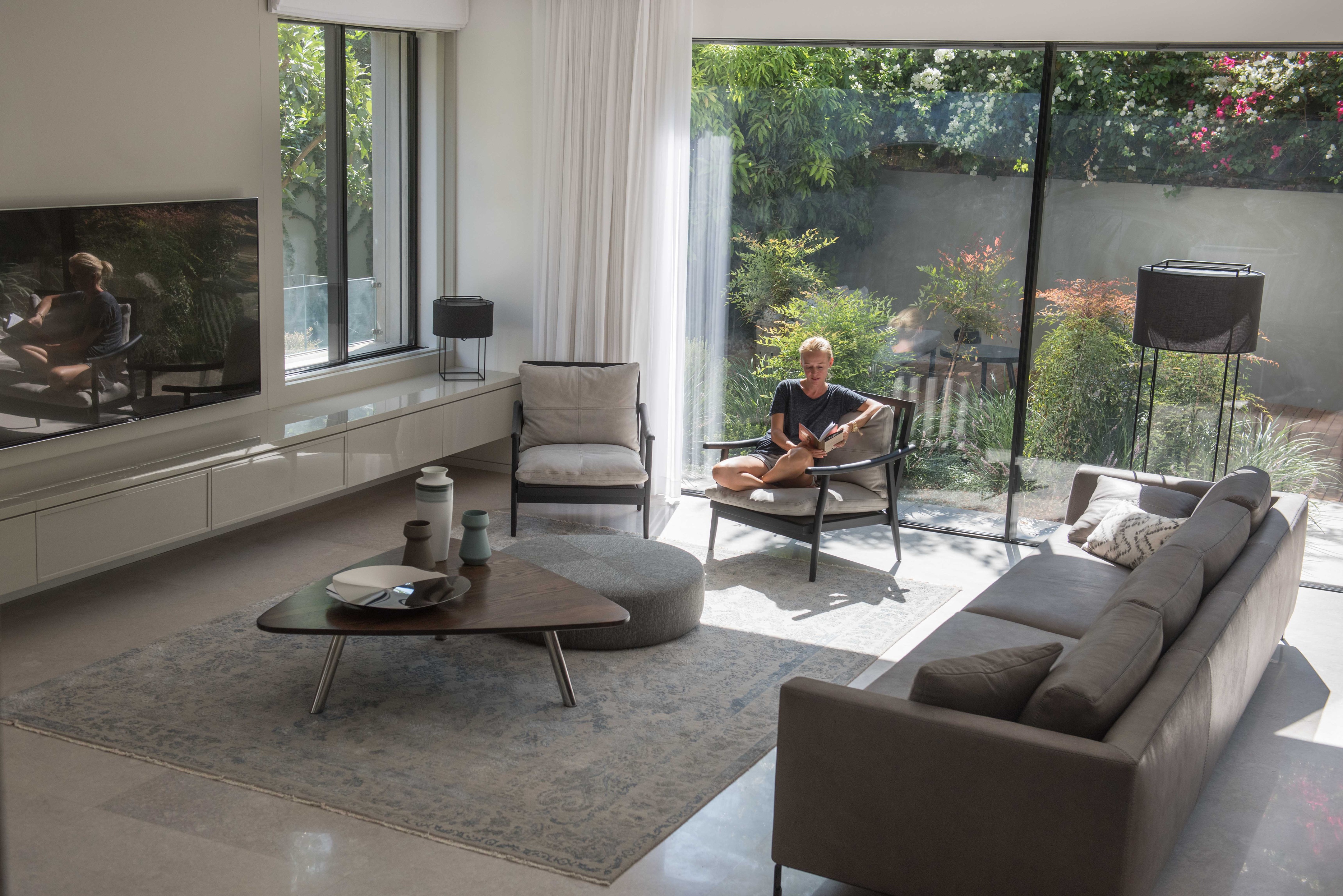 融合室内外的现代家园-6