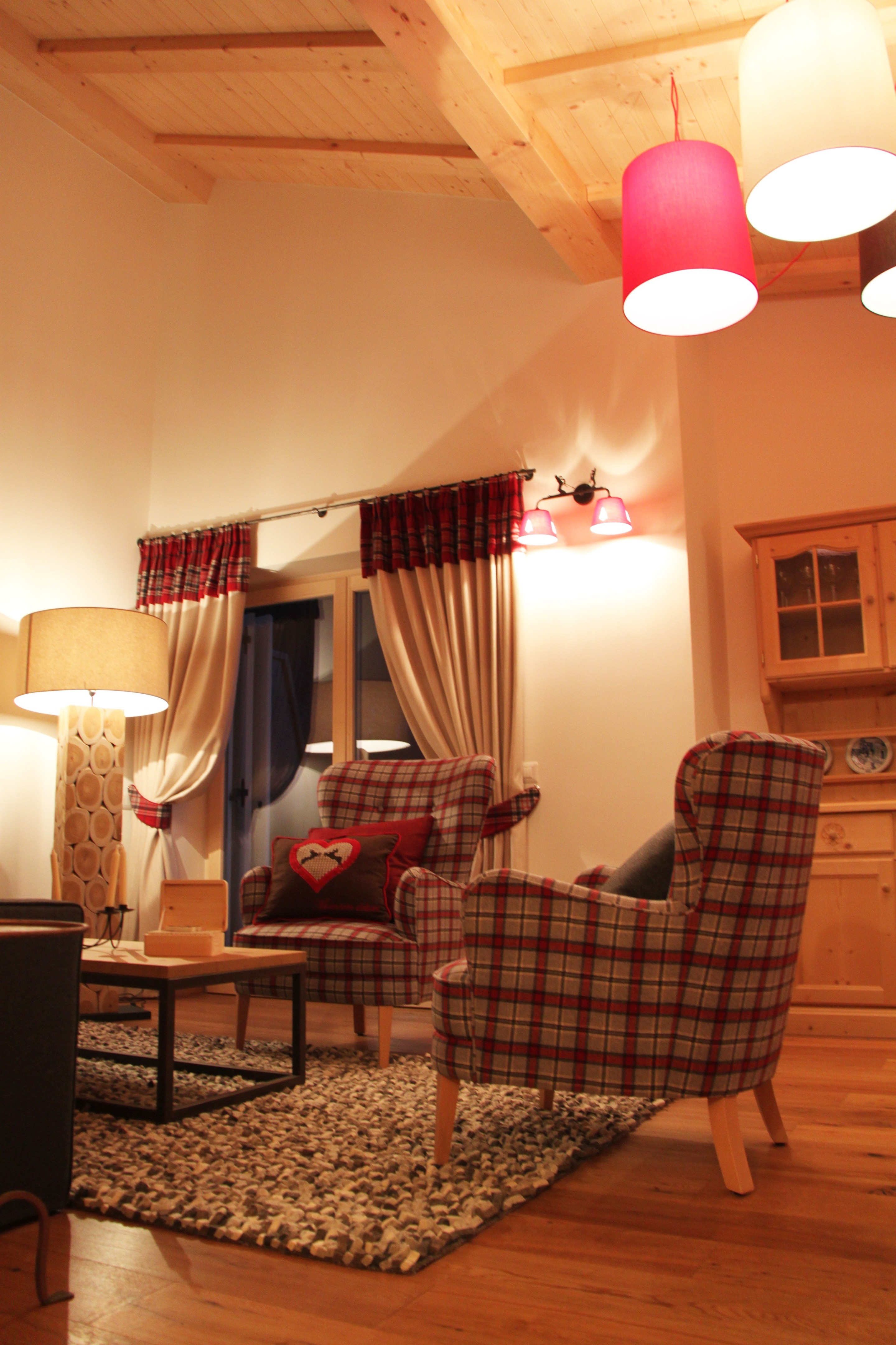 高山之居 · 奥尔蒂塞复古木屋的重生-31