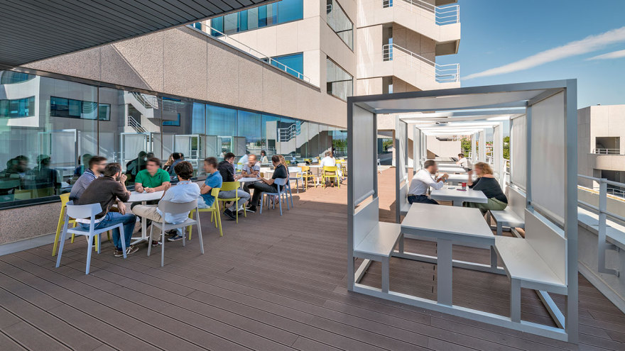 "雷诺汽车新总部 | 功能性、创新与舒适的办公空间"-19