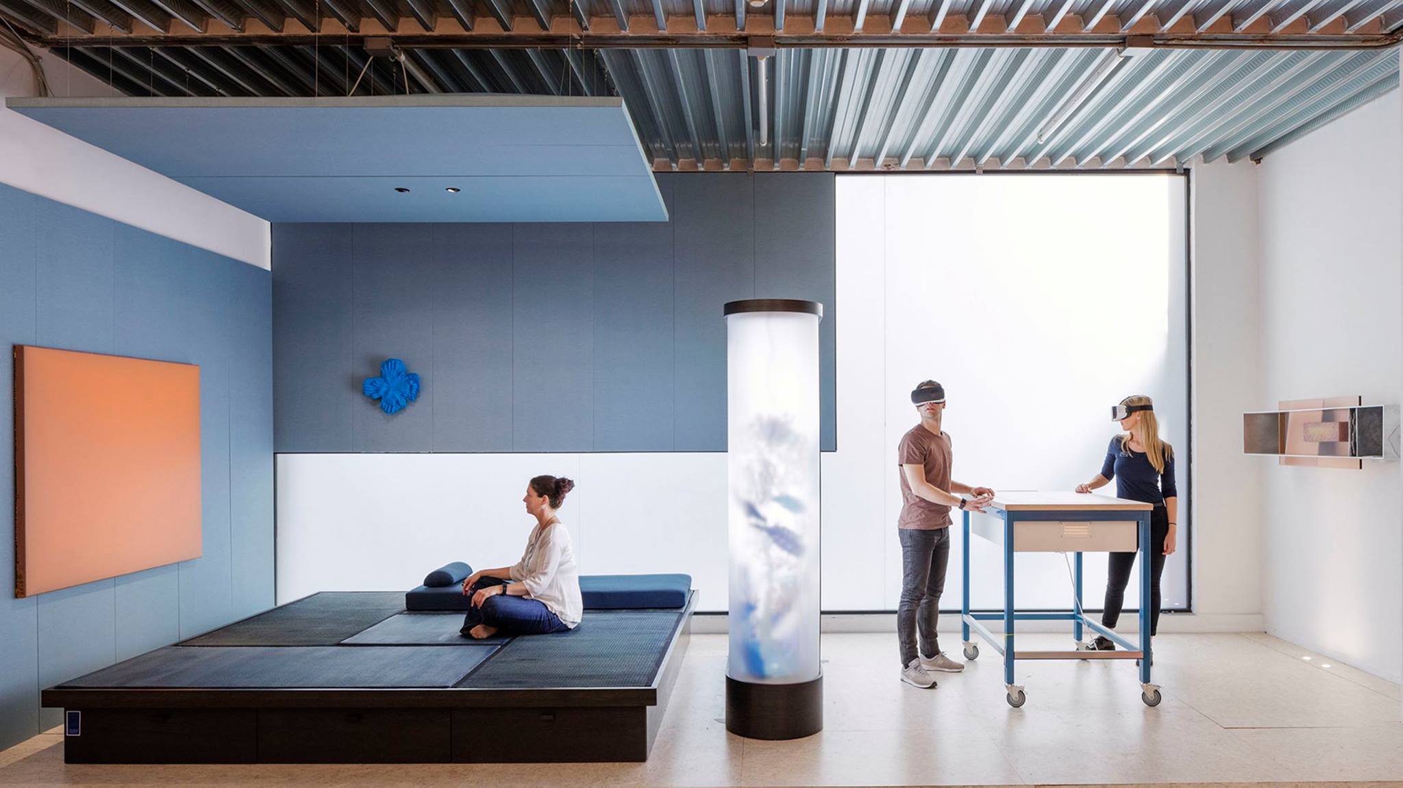 空灵立方体 · 光与色彩的互动空间-23