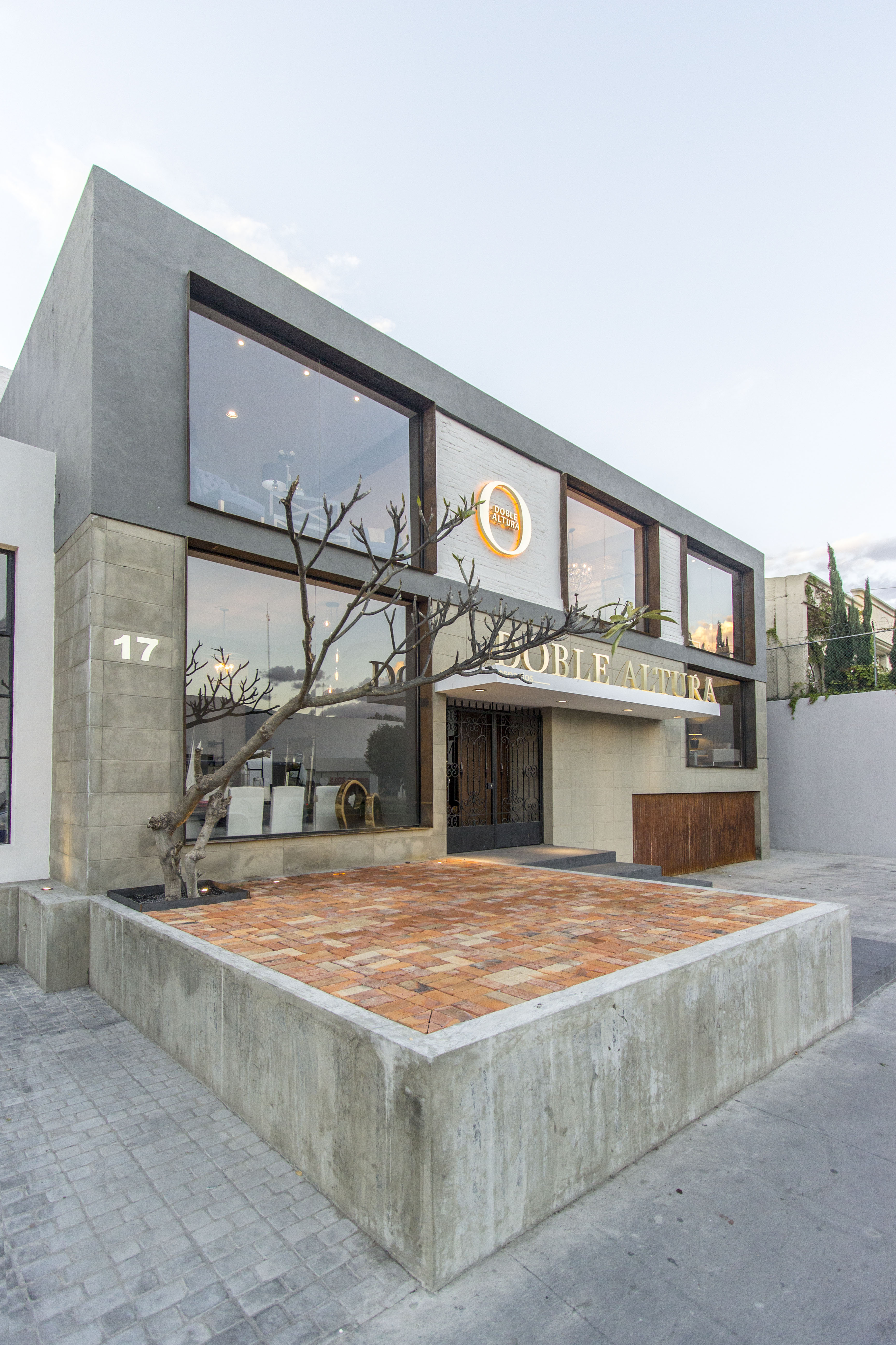 多布尔阿尔图拉 Minerva-0