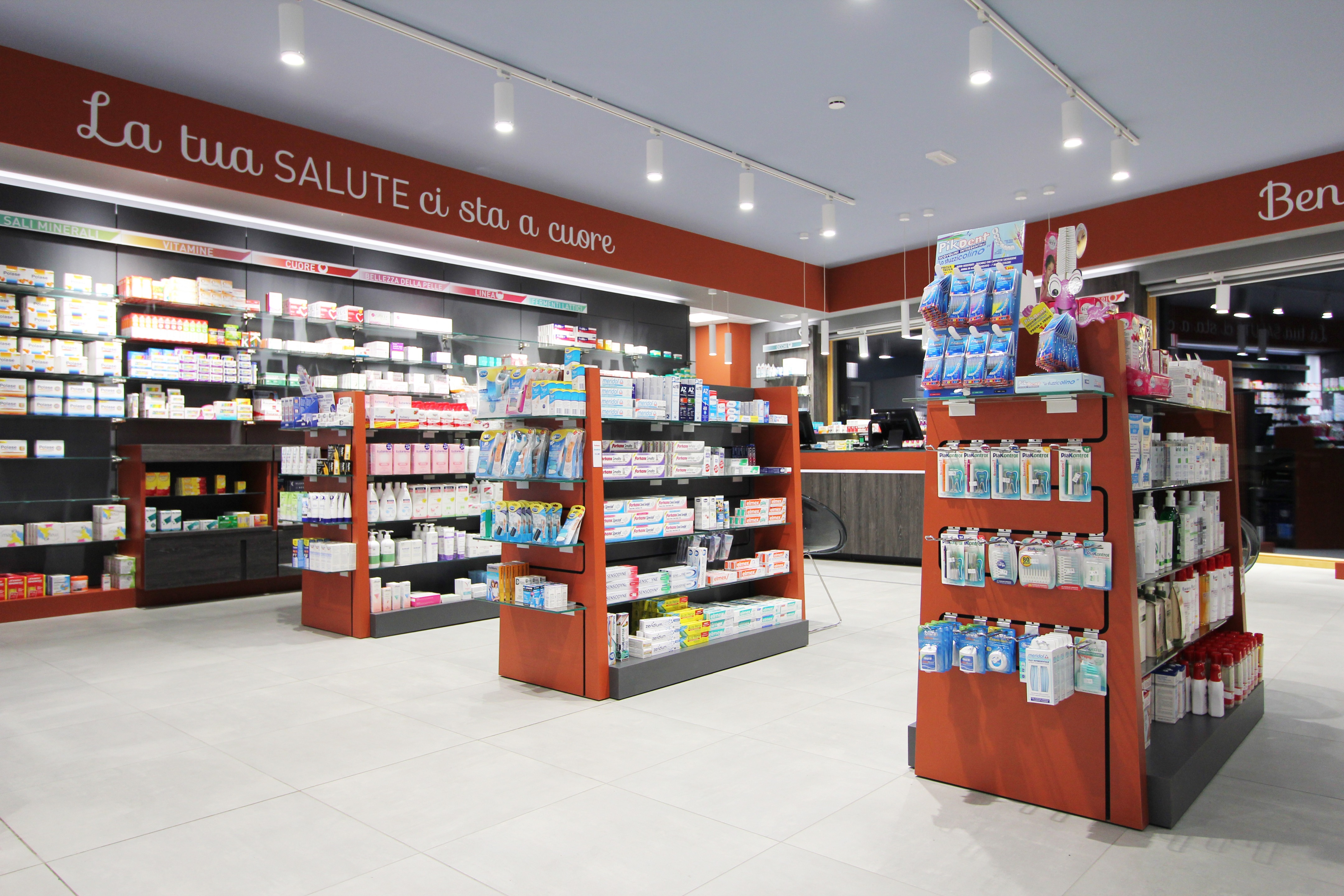 2016 年完成的木结构购物商场设计-7