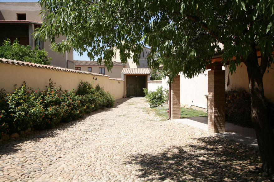 原生土砖房的重生-1