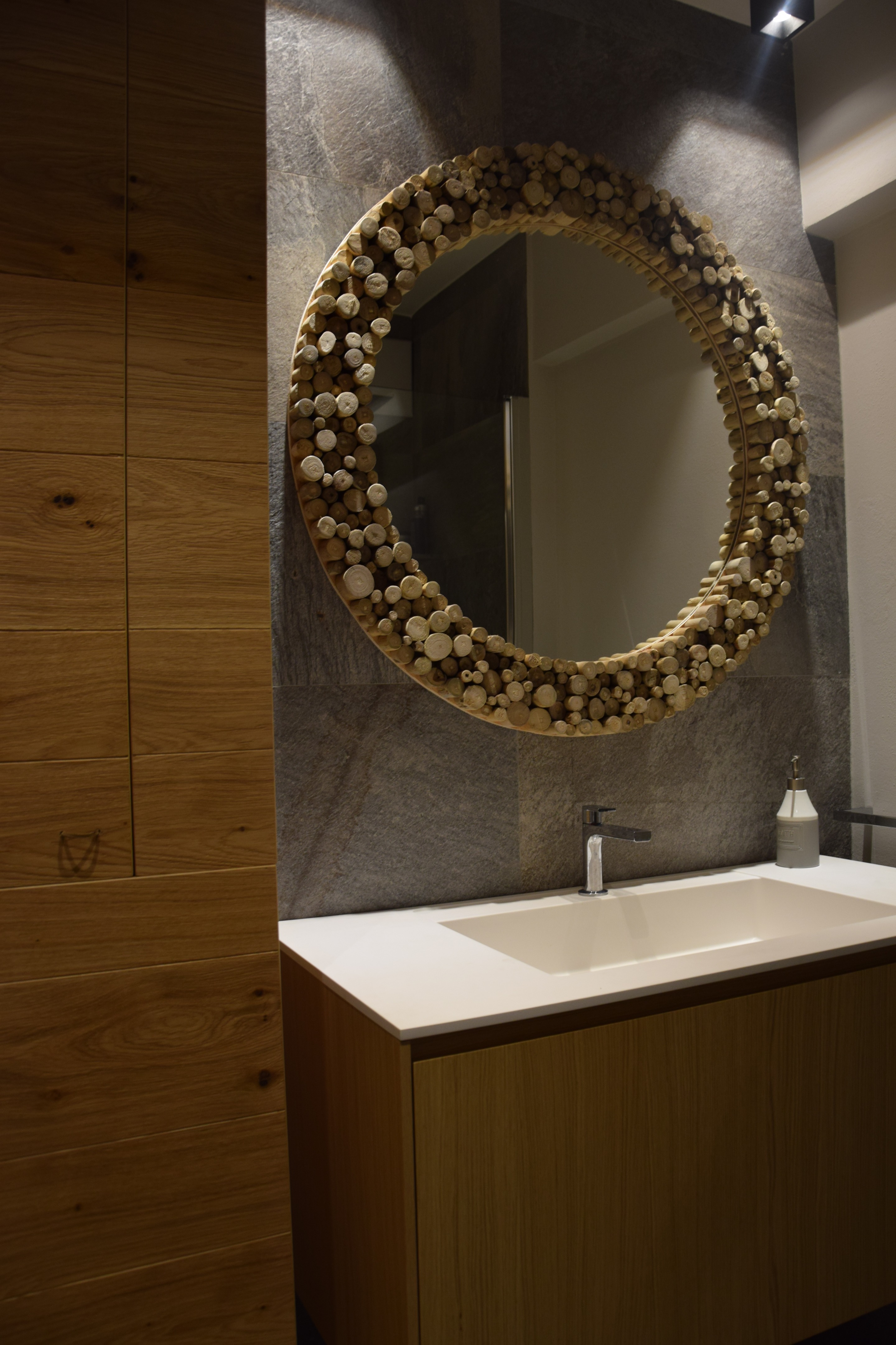 2017 年完成的阿尔卑斯山间别墅设计-21