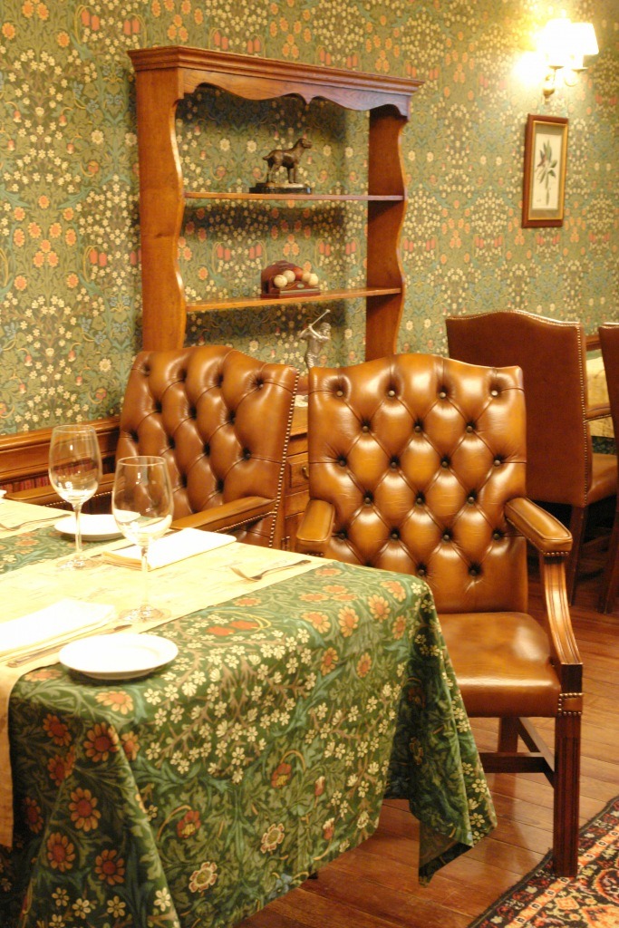 2008 年高尔夫俱乐部室内设计-5