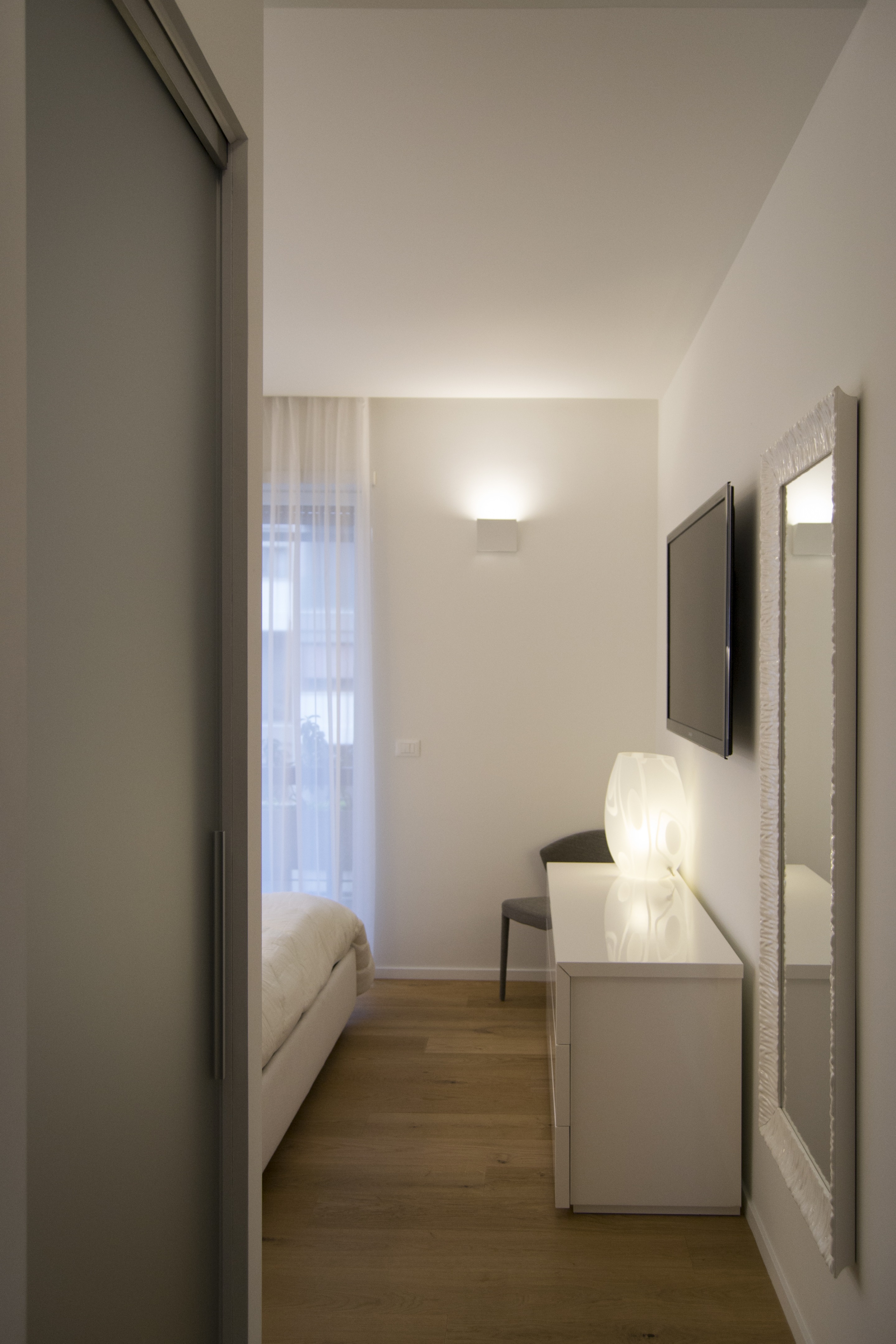 2018 年意大利佩斯卡拉公寓翻新设计-18