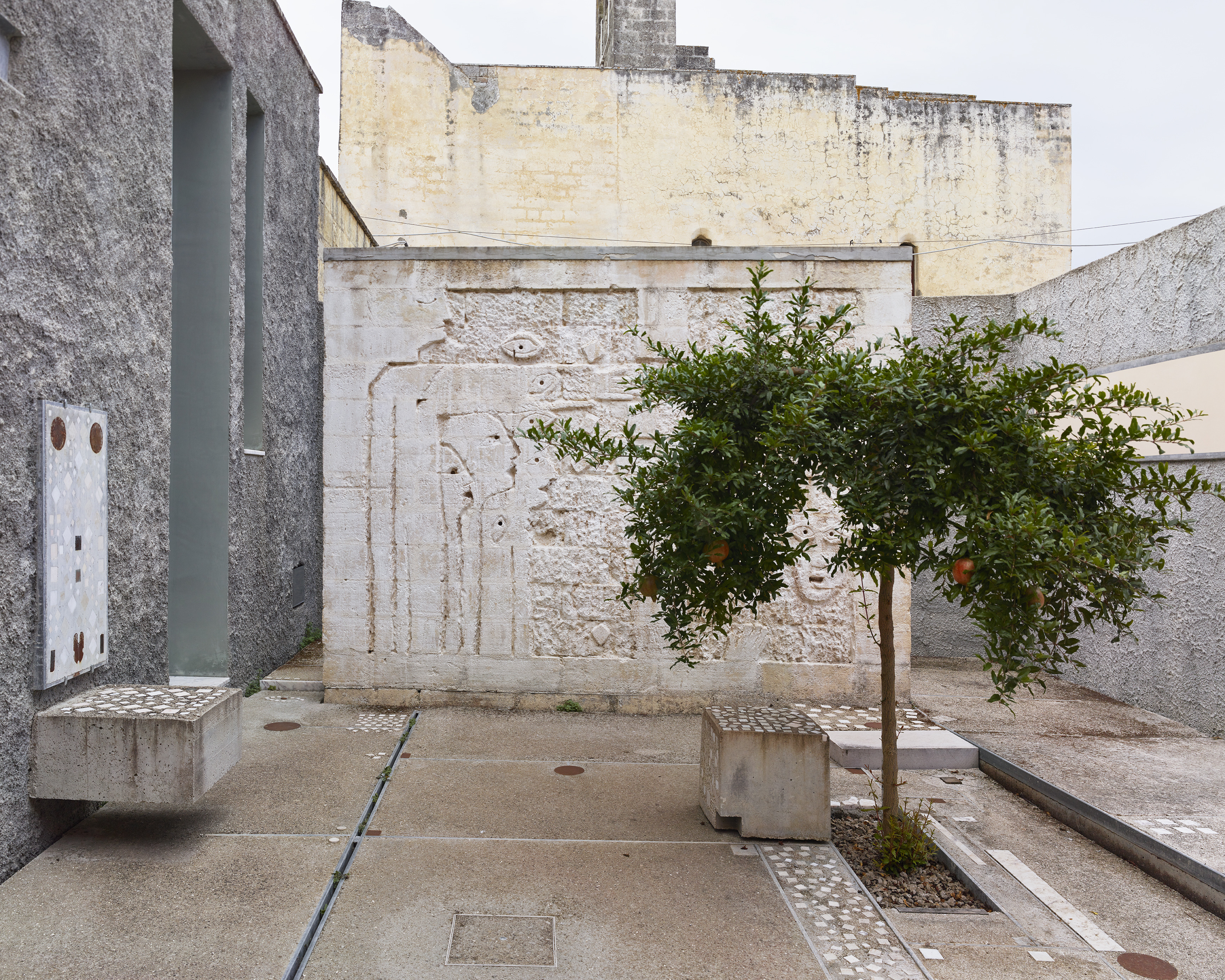 经典与现代并融，Kiasmo 总部室内设计-21