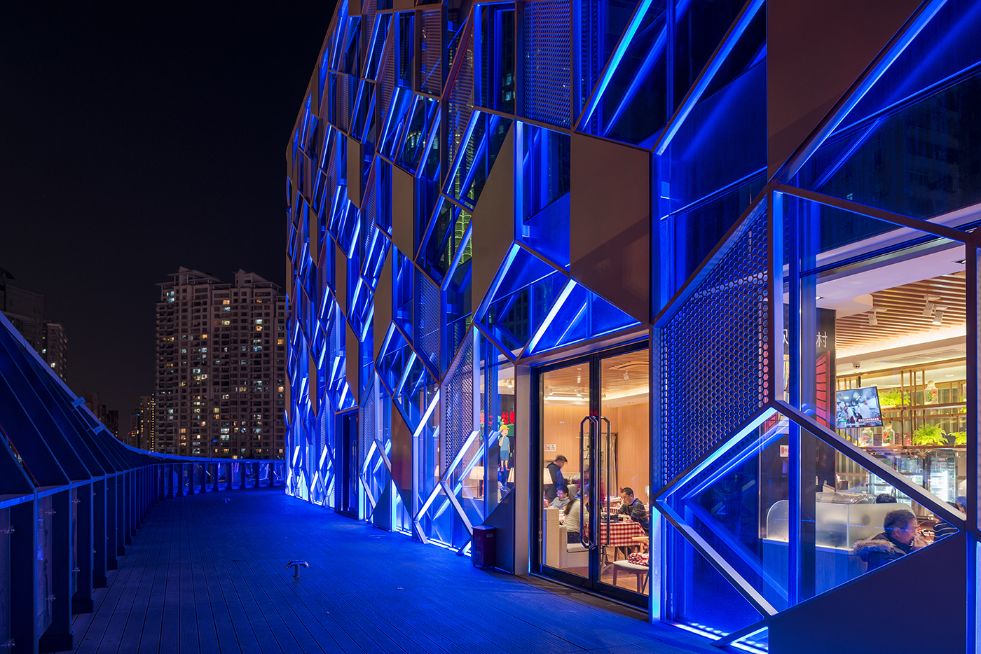 上海 Lane189 购物商场 | 阿格·利希特联手联合国工作室打造光之殿堂-6