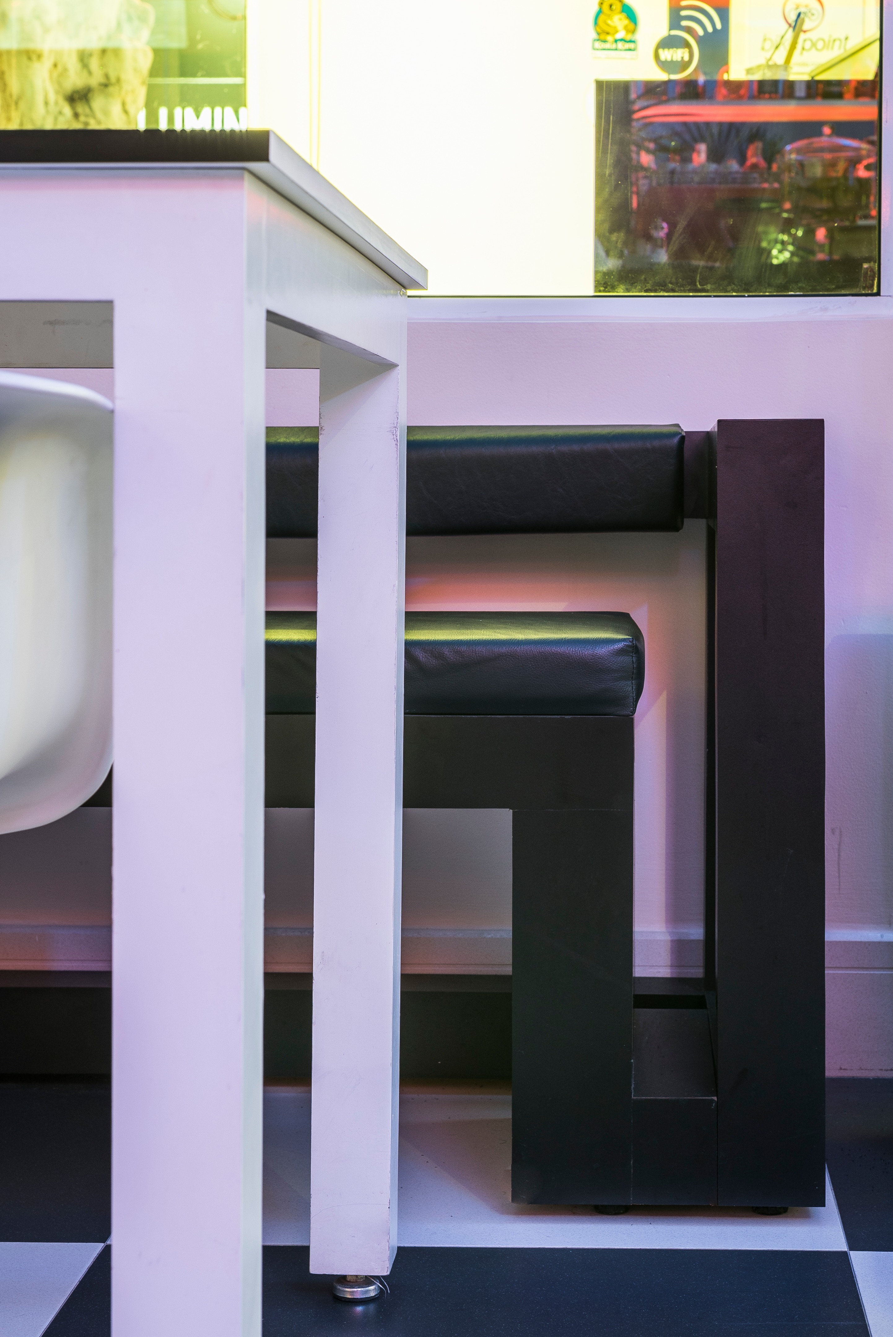 2015 年完成的“Café Voyage”室内设计案例-8