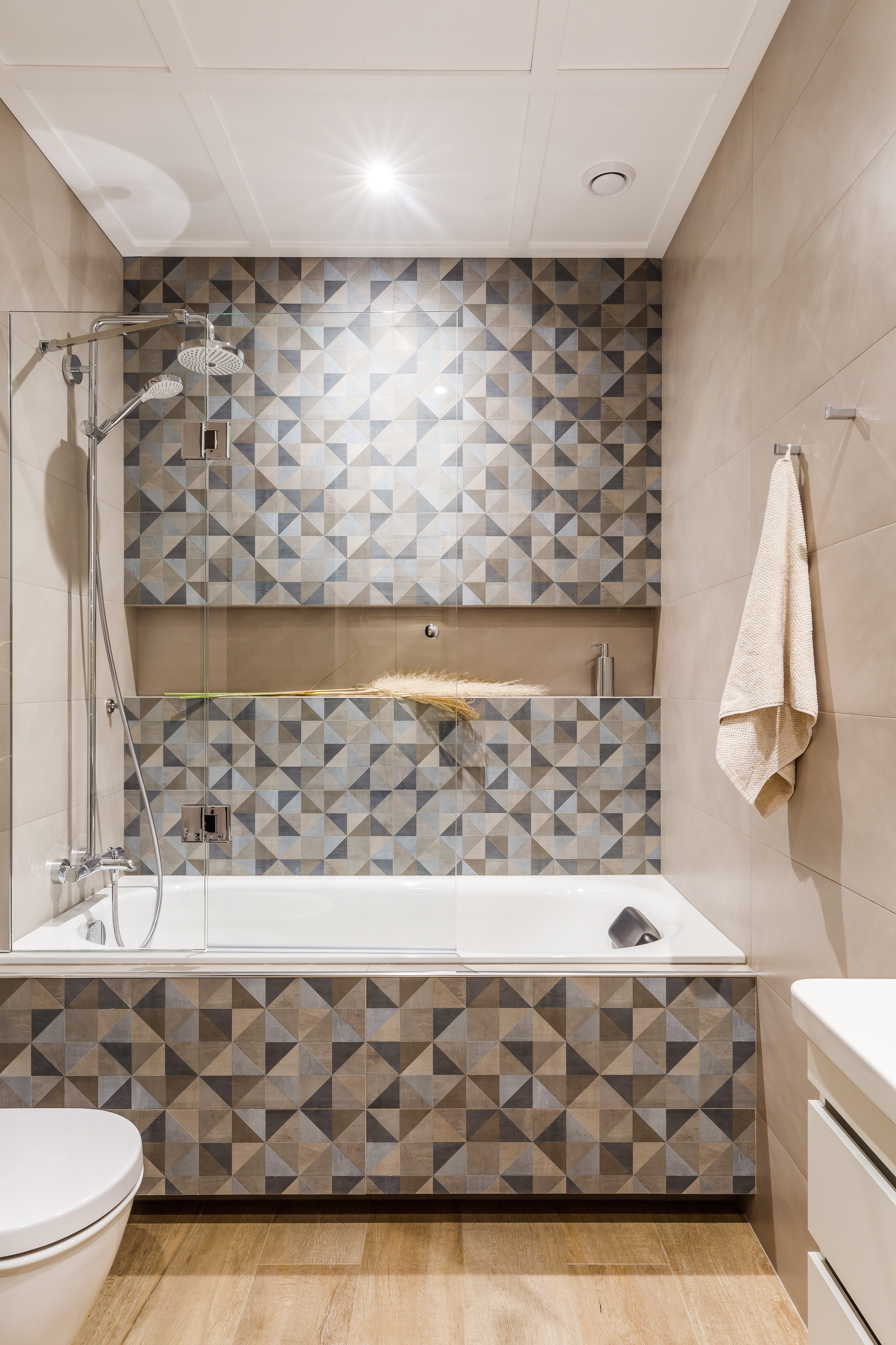 2017 年现代公寓室内设计案例-57