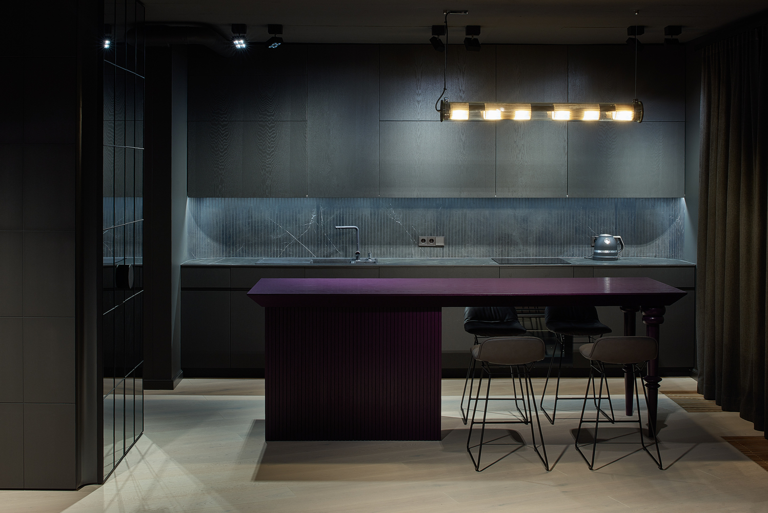 黑灰空间的对角线魅力-43