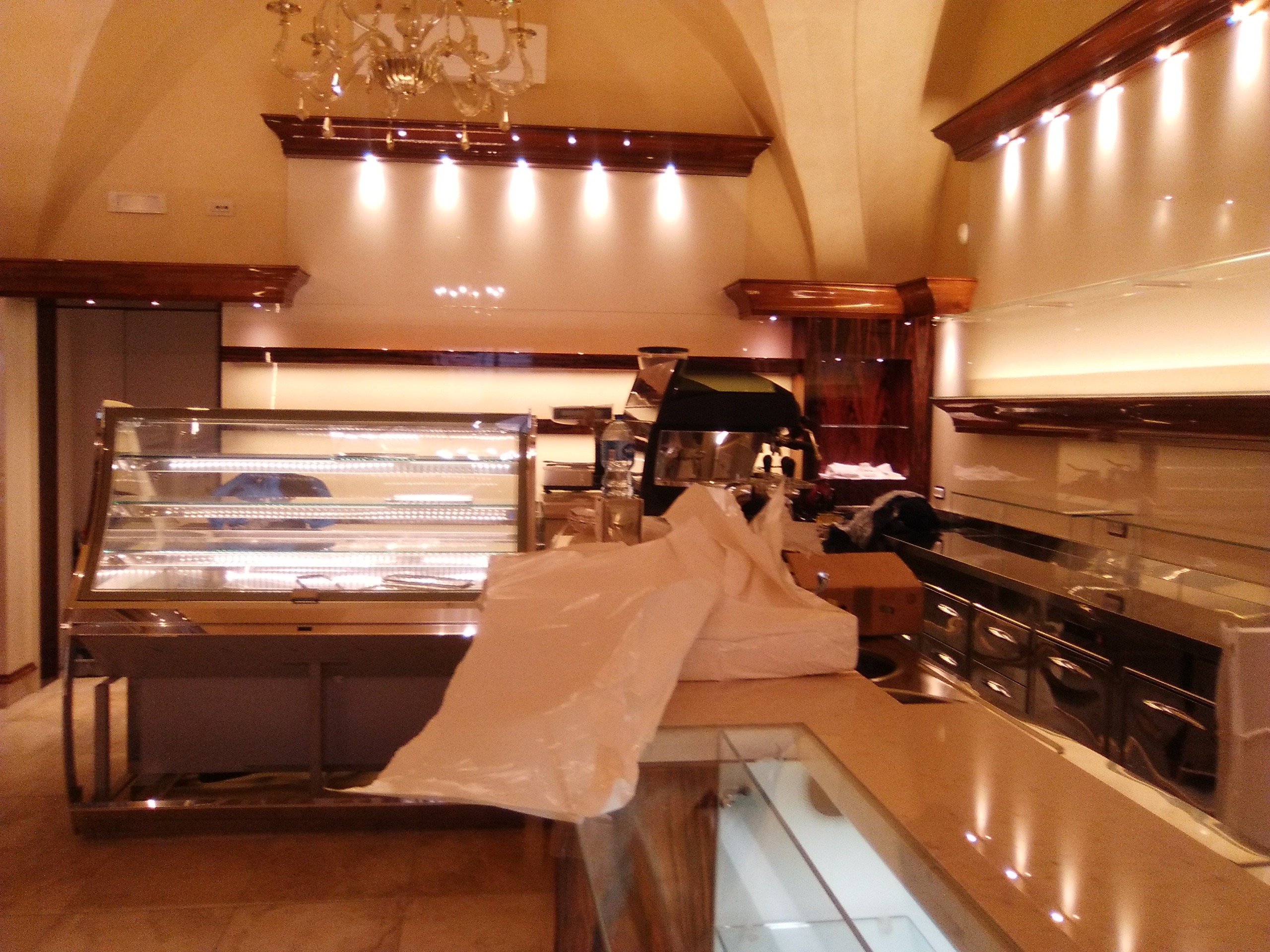 2016 年完成的意大利风格咖啡馆设计-17