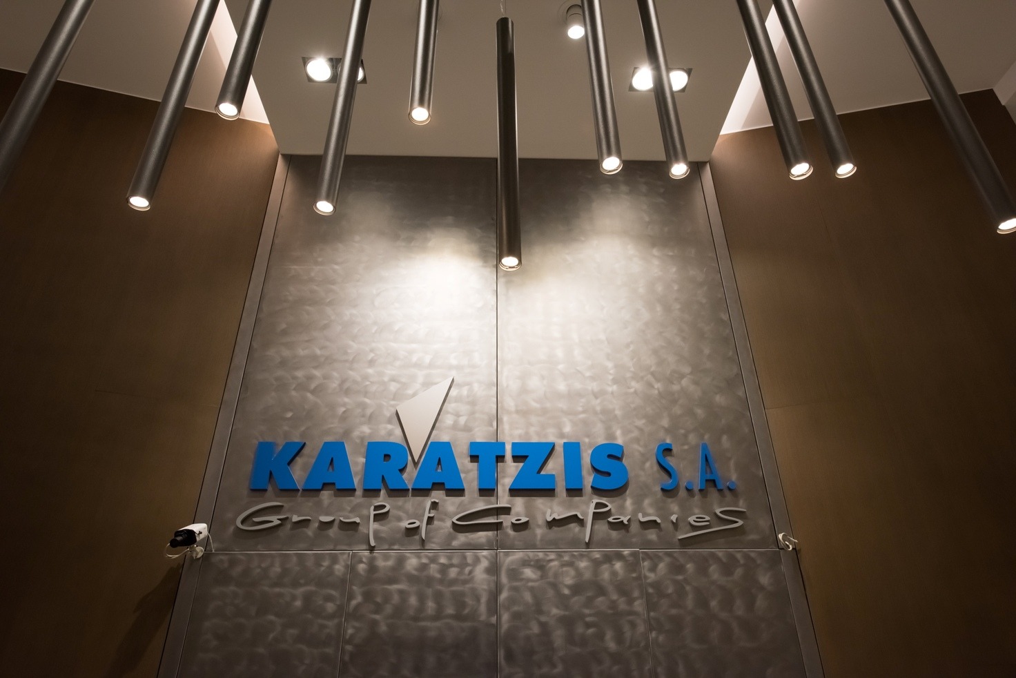 2017 年完成的 KARATZIS S.A.办公室大楼室内设计案例-5