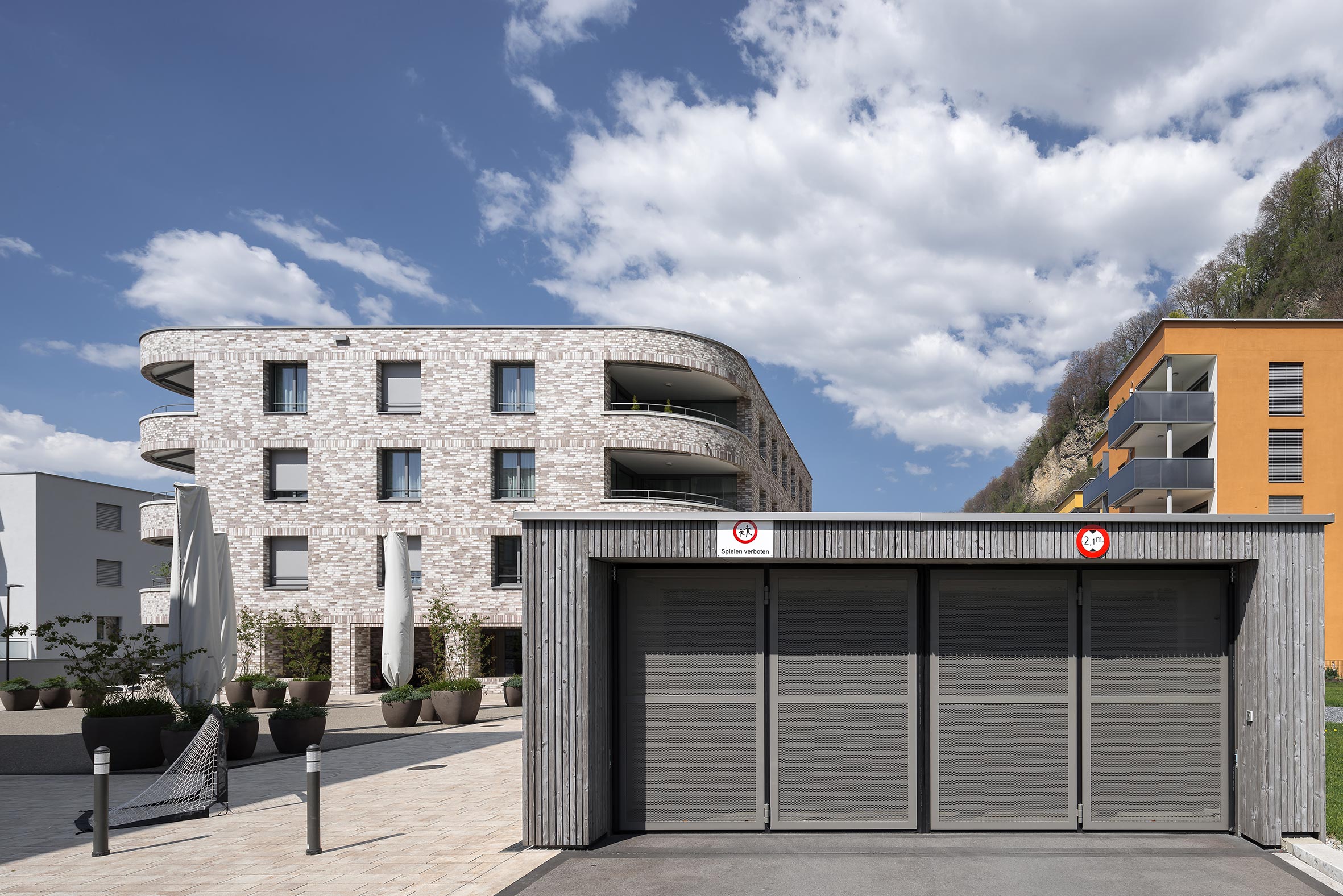 莱茵河畔的多户住宅建筑新地标-6