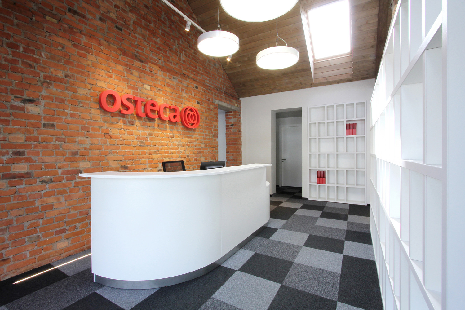 旧仓库变身高品质办公空间-0