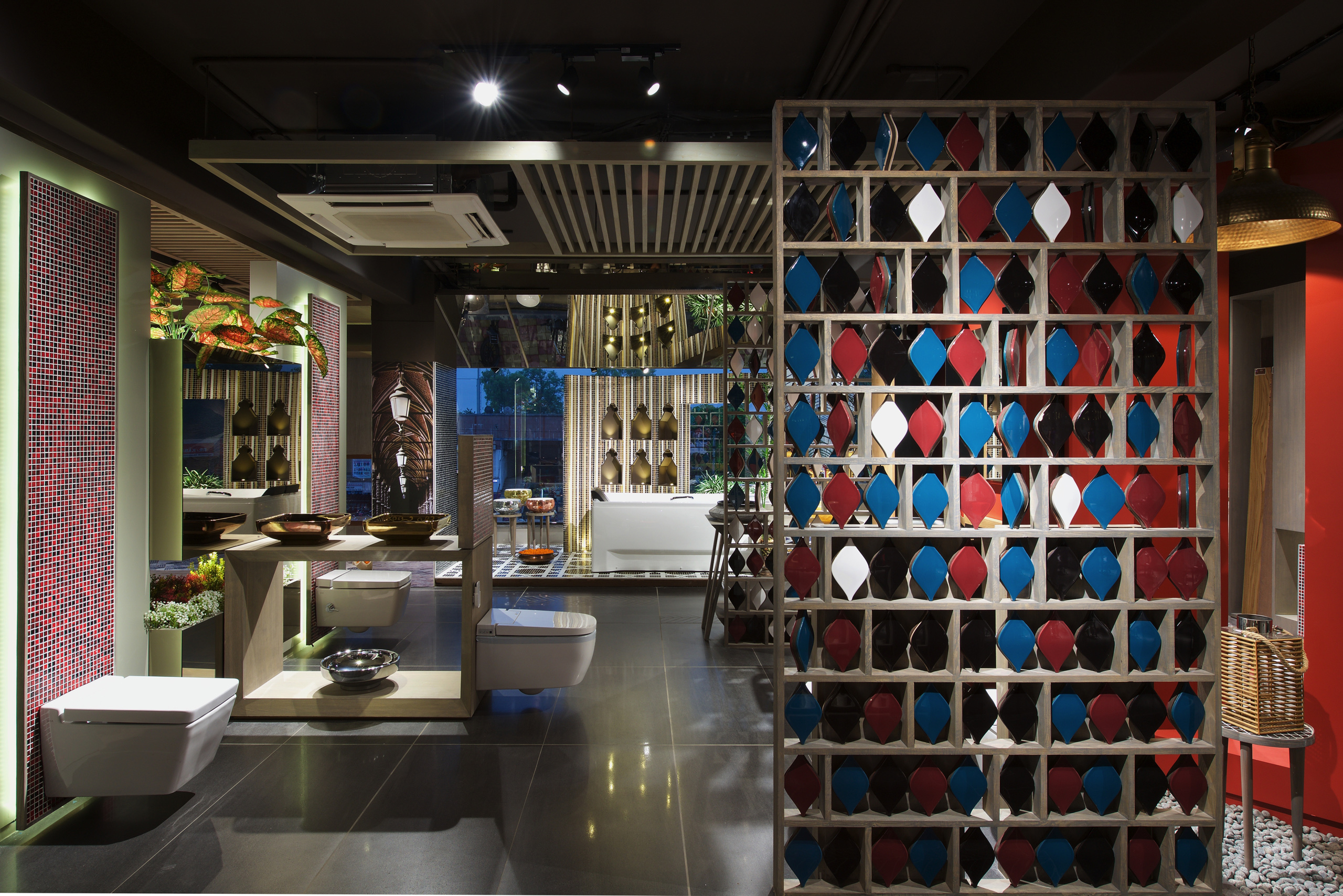 奶城瓷艺馆 | 展示独特卫浴产品的魅力空间-14