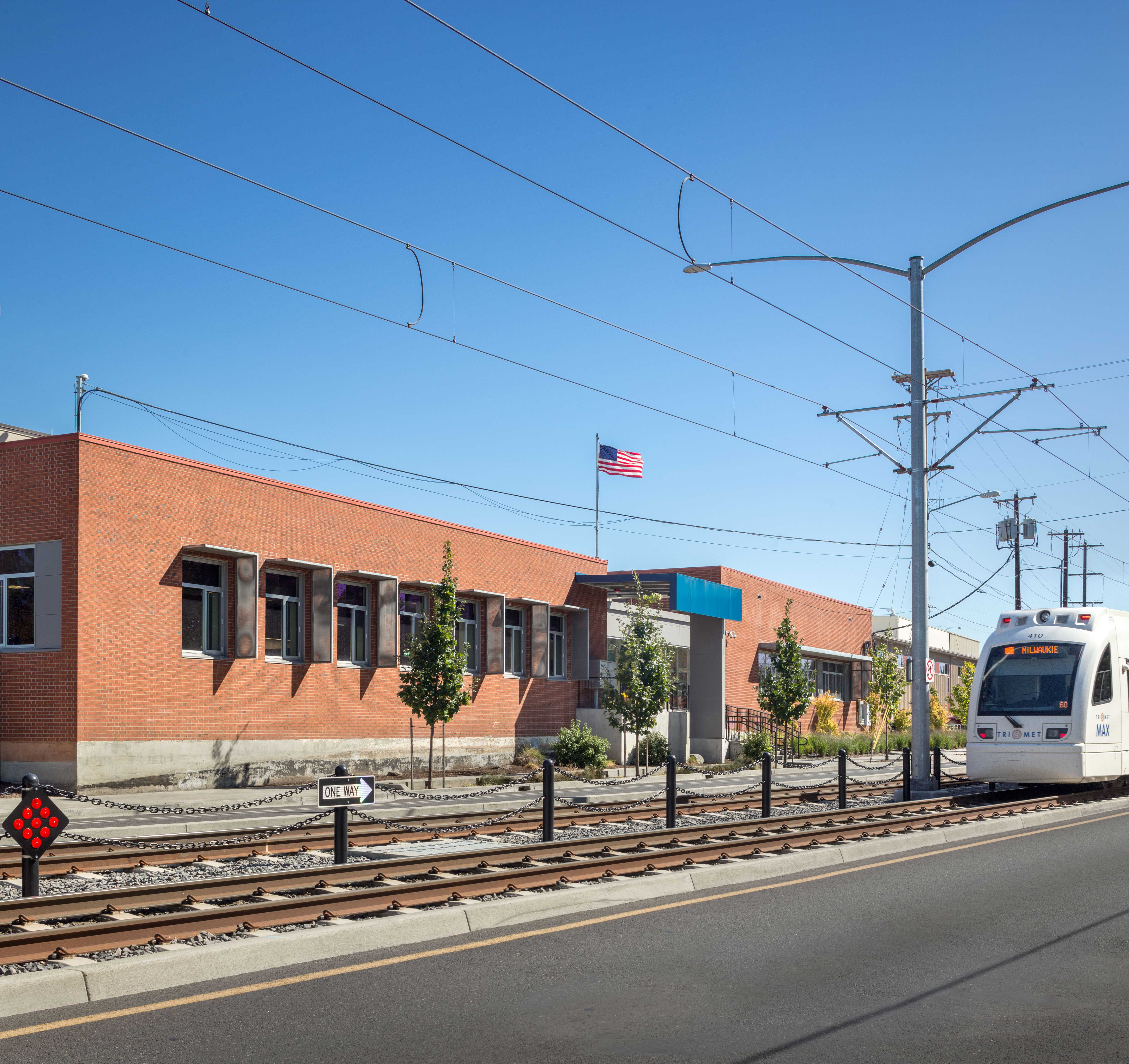 波特兰服务中心翻新,绿色建筑的典范-27