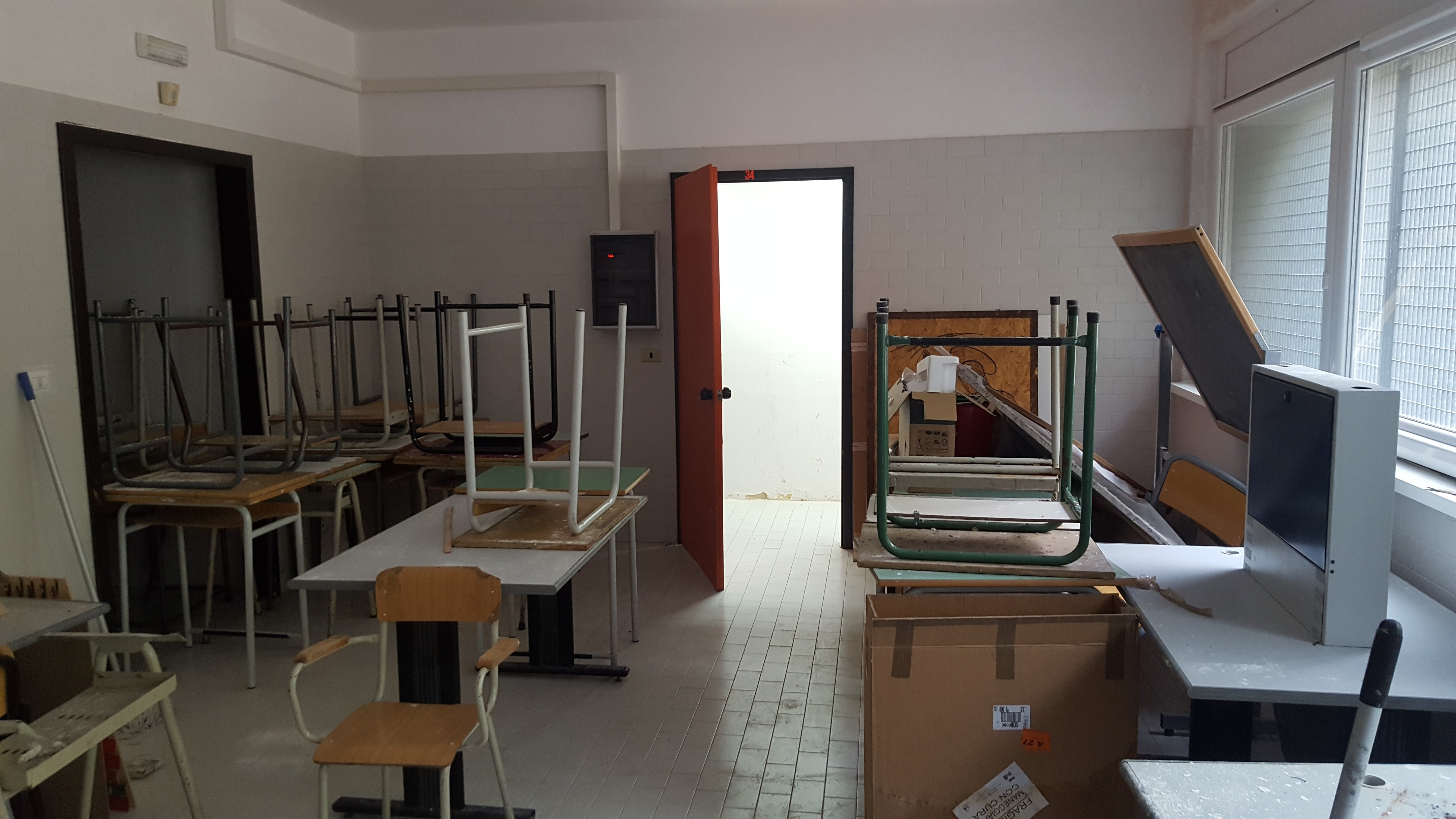 意大利 T·Fiore 学校社区图书馆设计-18