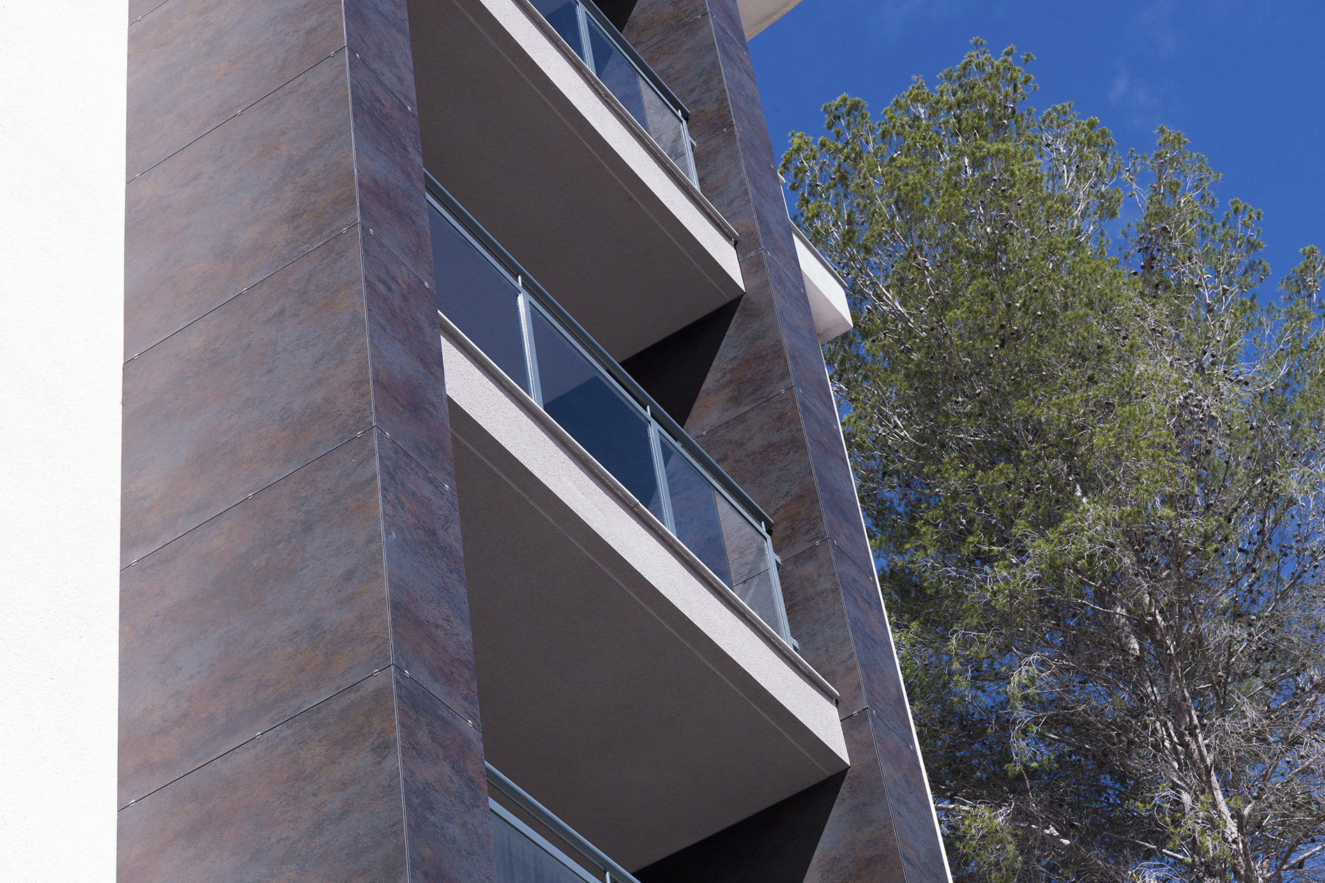 VIVE COFRENTES·高性能公共住房设计-4