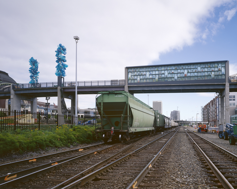 奇胡利玻璃桥-0