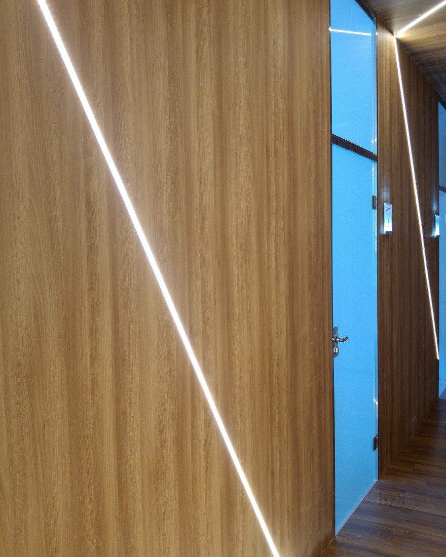 独特建筑风格的口腔医学中心室内设计-32