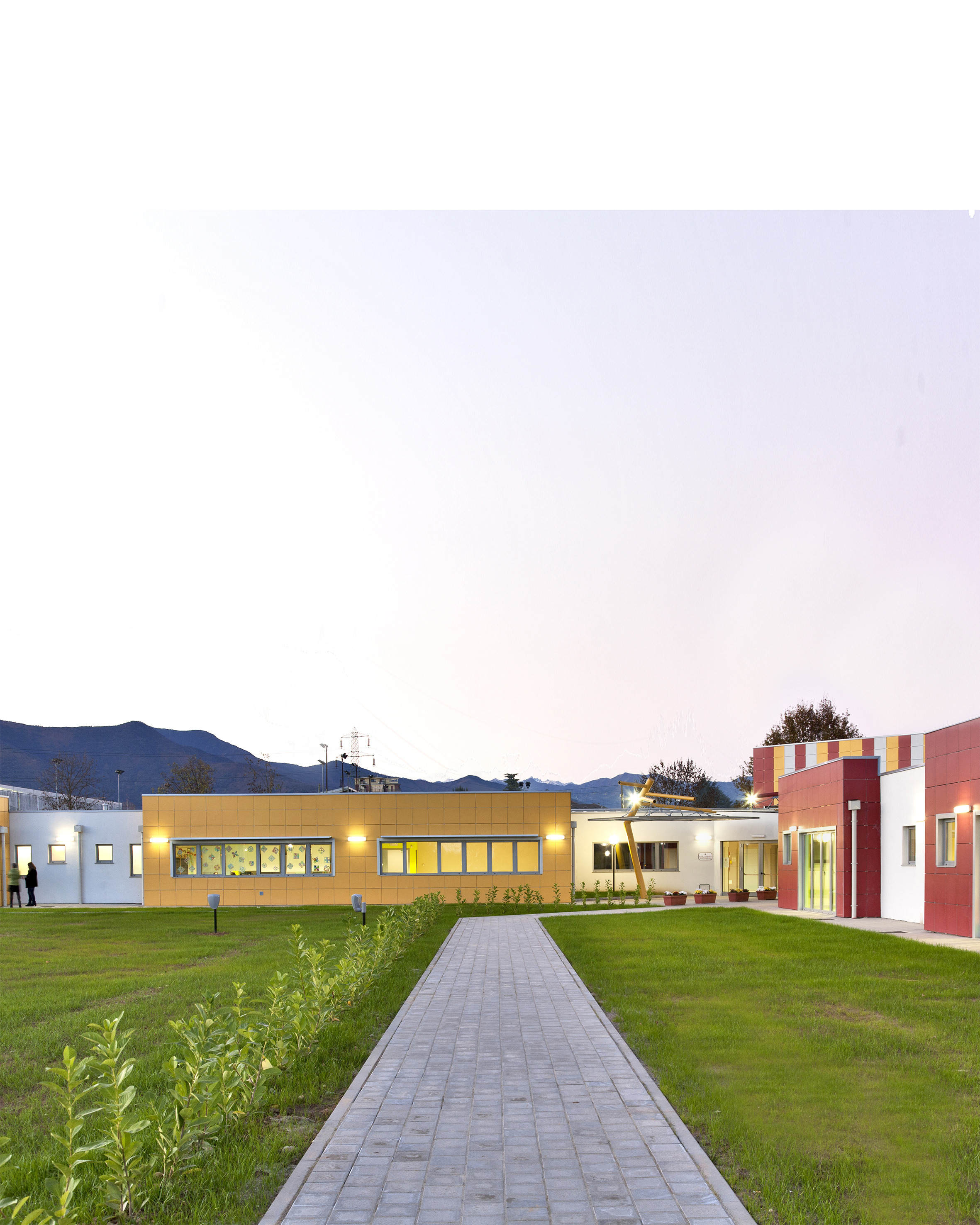 意大利圣吉洛小学教育综合体-4