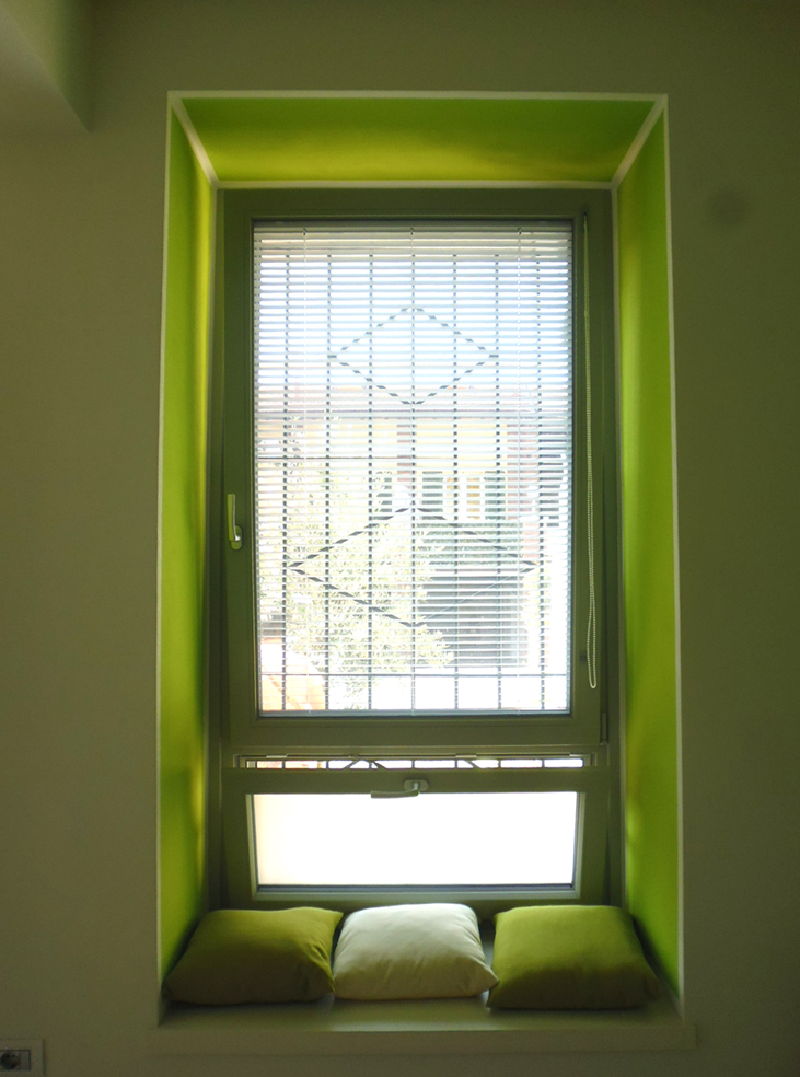 废弃仓库变身的 45 平米极简风格公寓-1