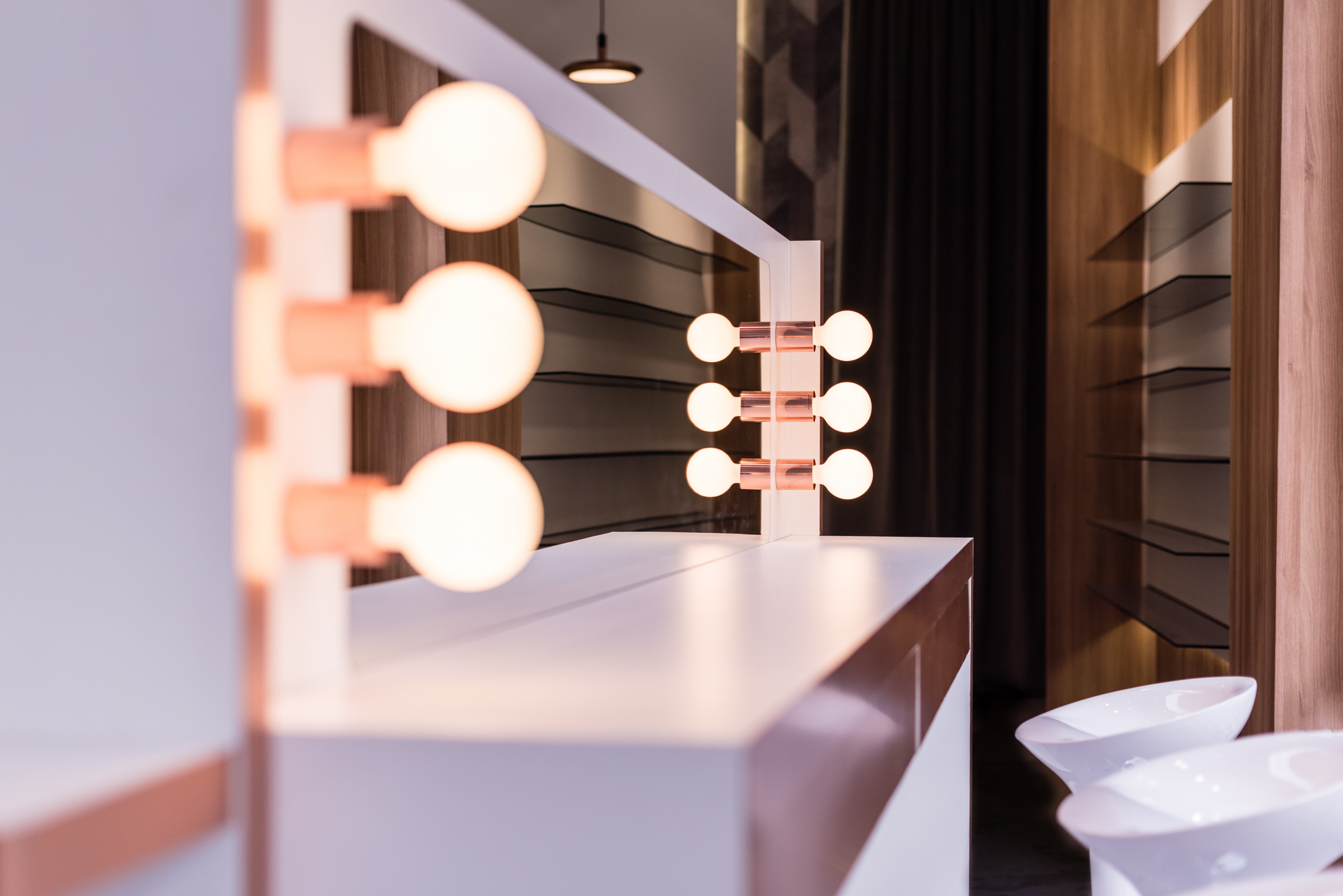 精致香氛护肤品店的永恒魅力-31