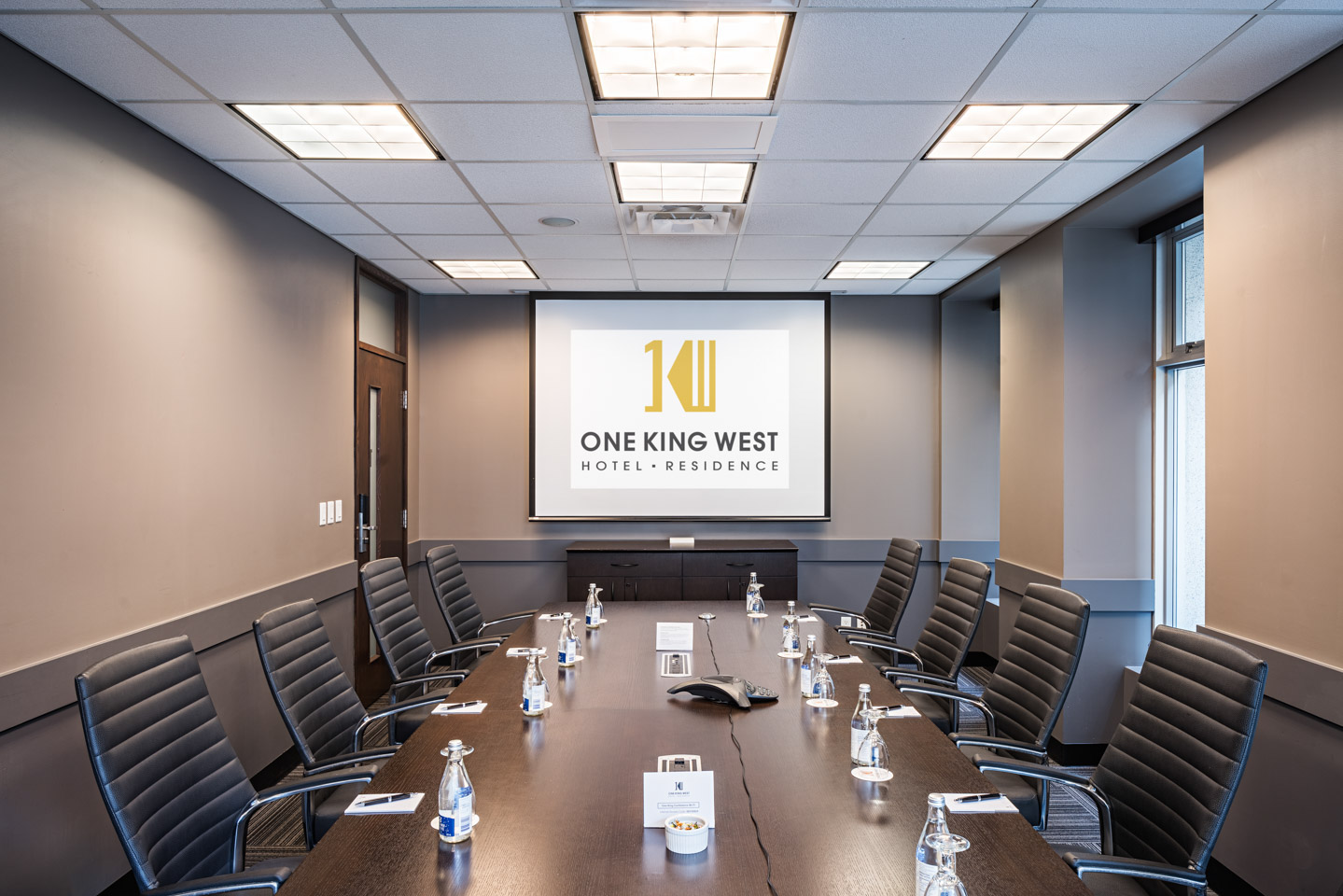 One King West Hotel & Residences-6