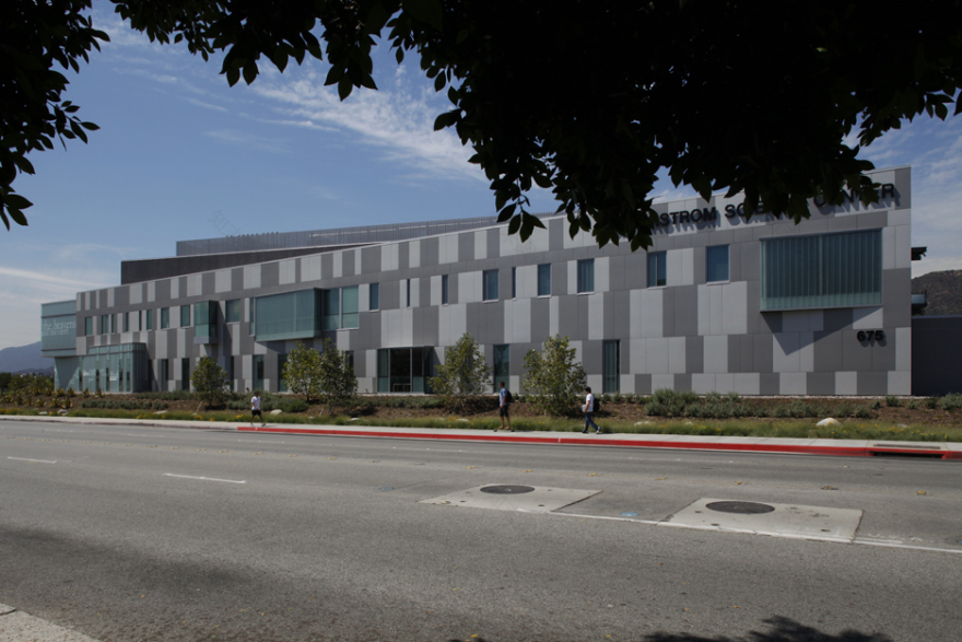 阿祖萨太平洋大学 Segerstrom 科学中心-5