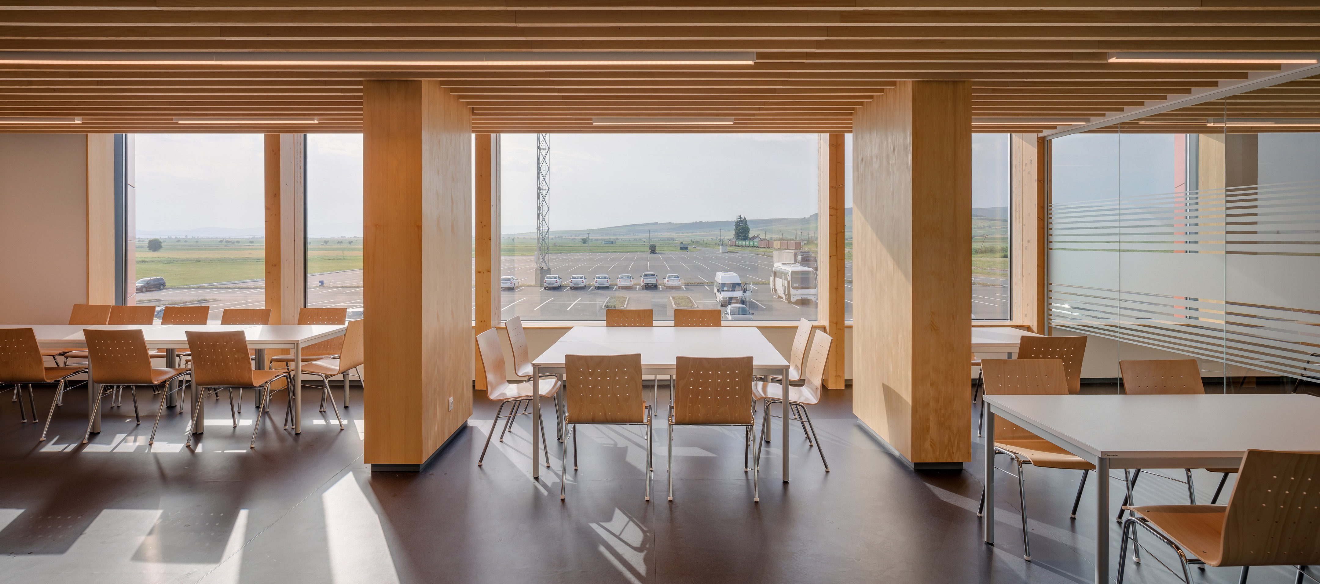 欧洲首例 CLT 结构多舒适办公建筑-3